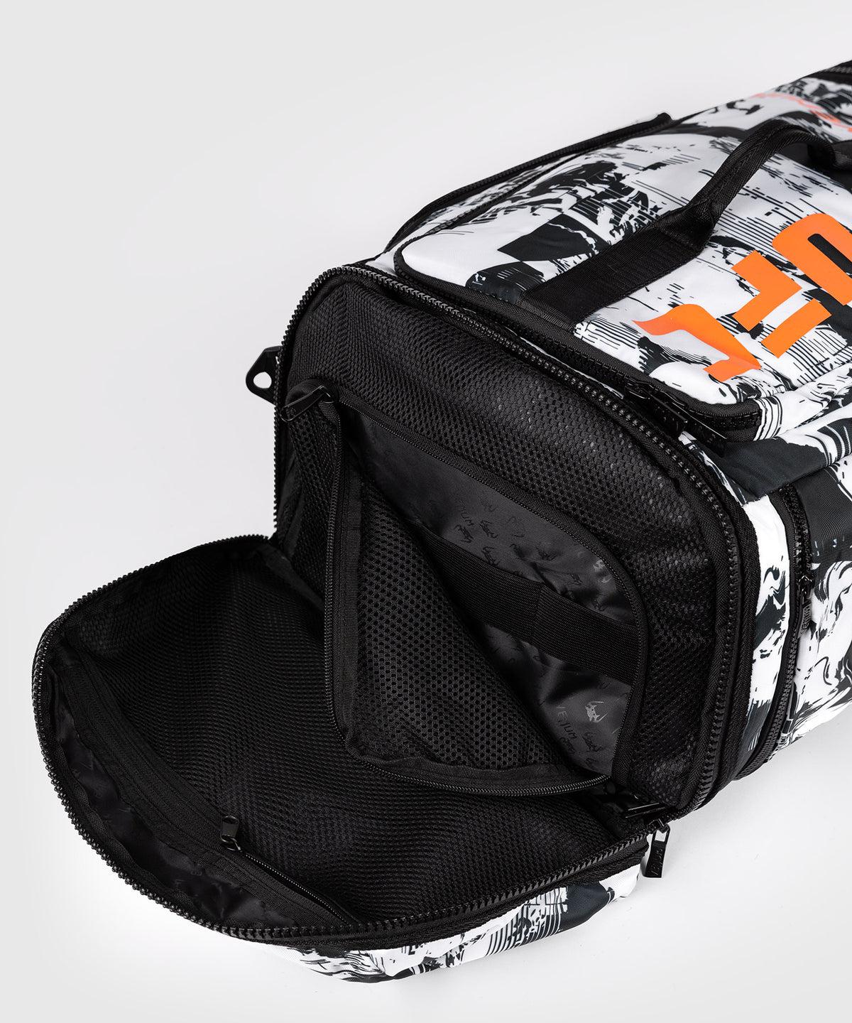 Sac de sport UFC Zenith by Venum Authentic Fight Week (48L) - Blanc