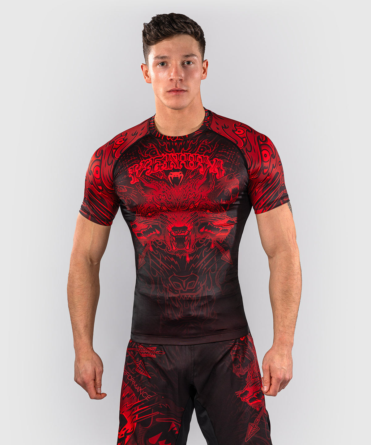 Venum Wolf Atak Rashguard a Maniche Corte – Nero/Rosso