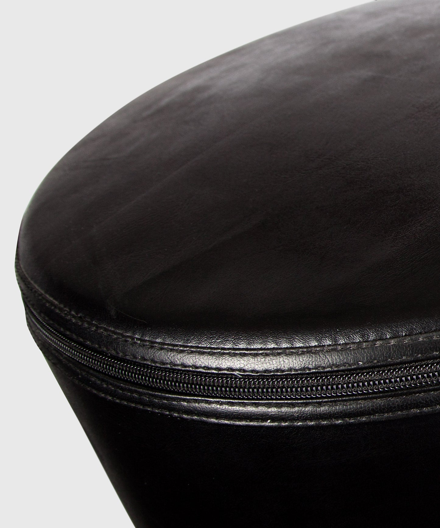 Venum Undisputed Boxsack - Exclusive - Schwarz/Rot + Base