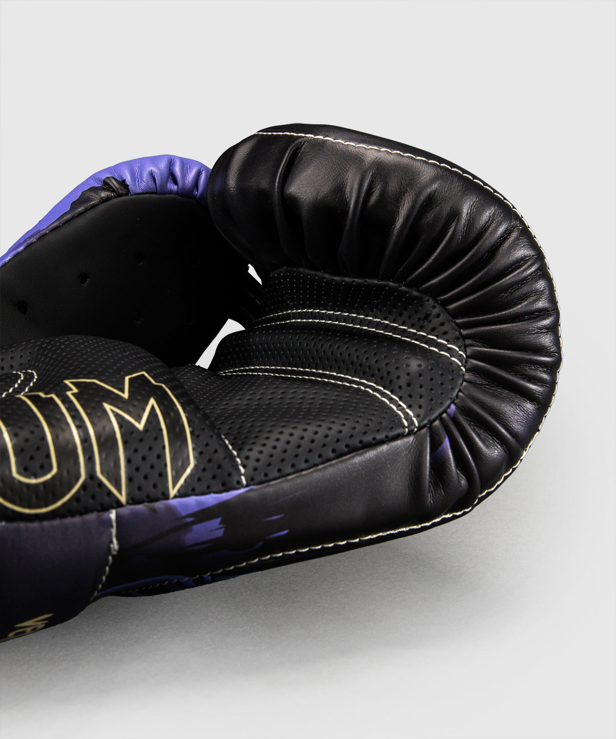 Jujutsu Kaisen x Venum Gojo Impact Evo Guantes de Boxeo – Morado