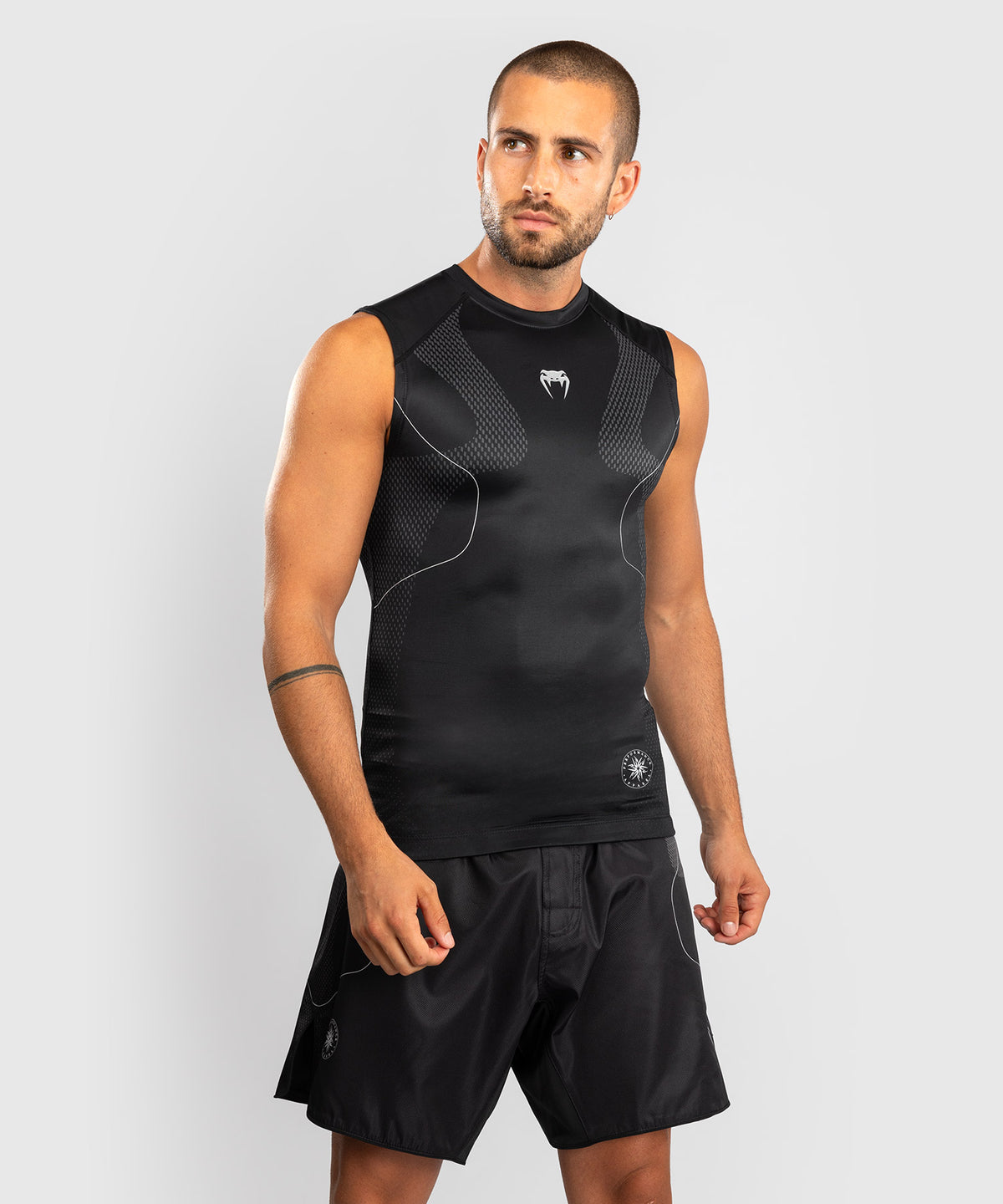 Venum Nexus Sleeveless Rashguard - Black/Silver