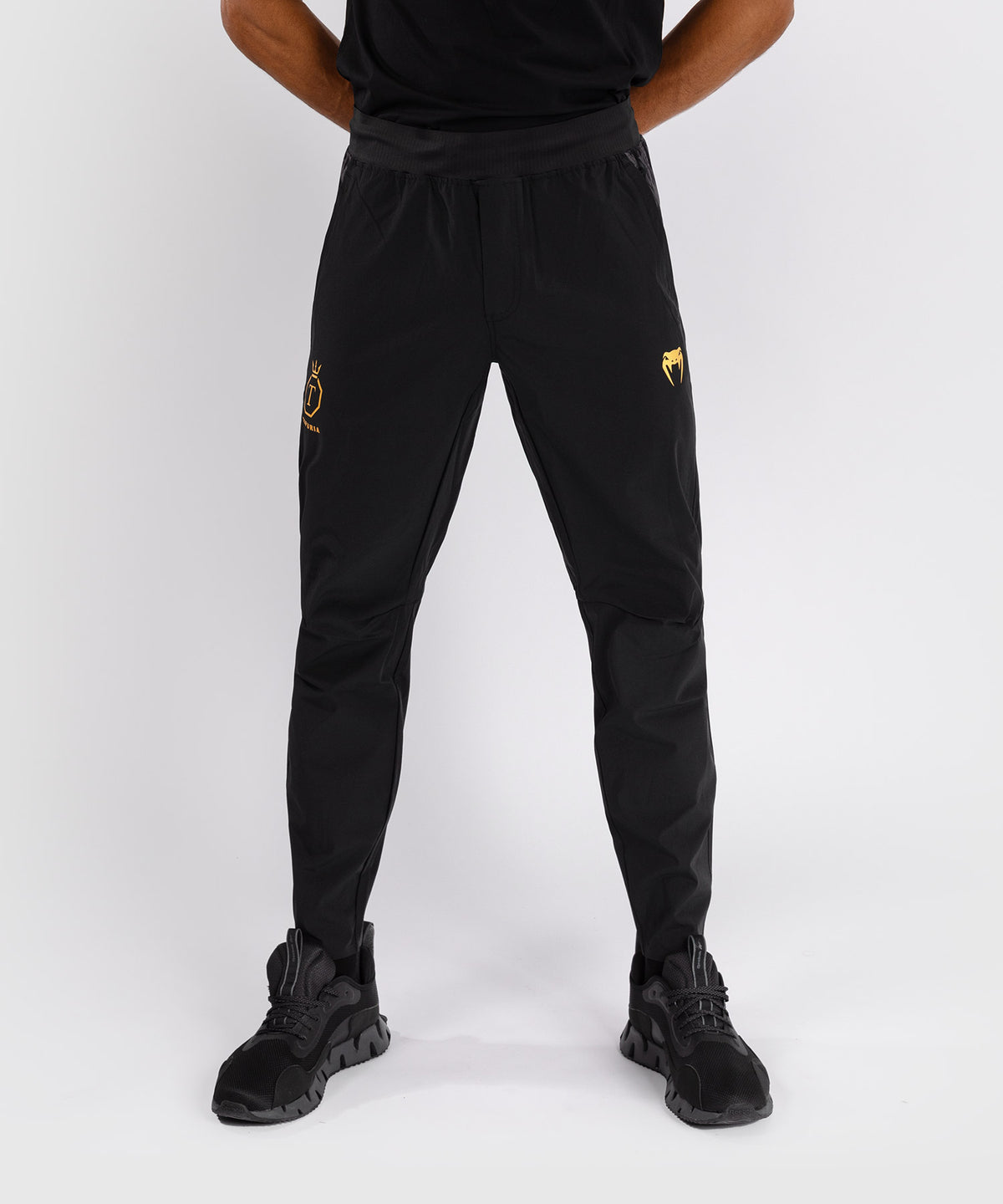 Venum x Topuria Unmatched Edition Pantaloni Jogging - Nero/Oro