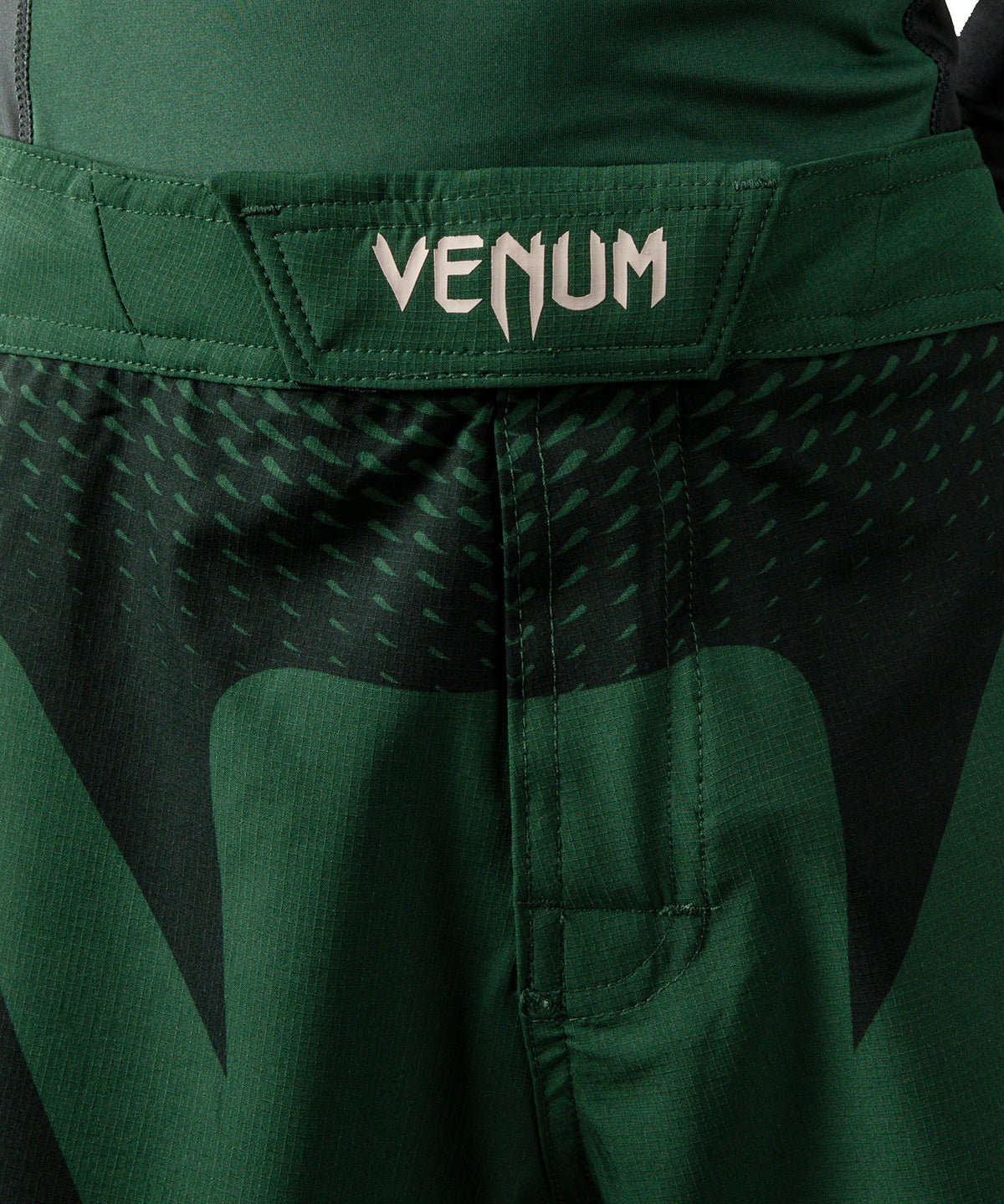 Venum Attack Kids Fightshorts - Waldgrün/Off-White