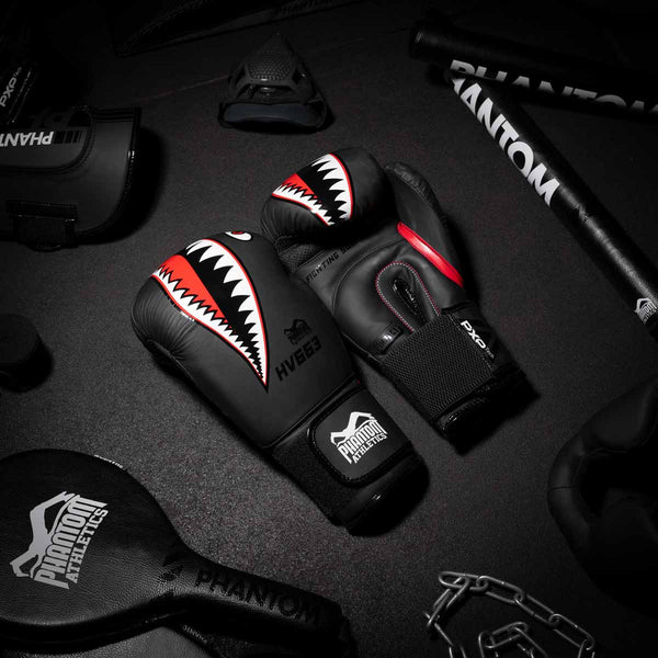 Phantom Athletics Fight Squad Boxing Gloves - Black