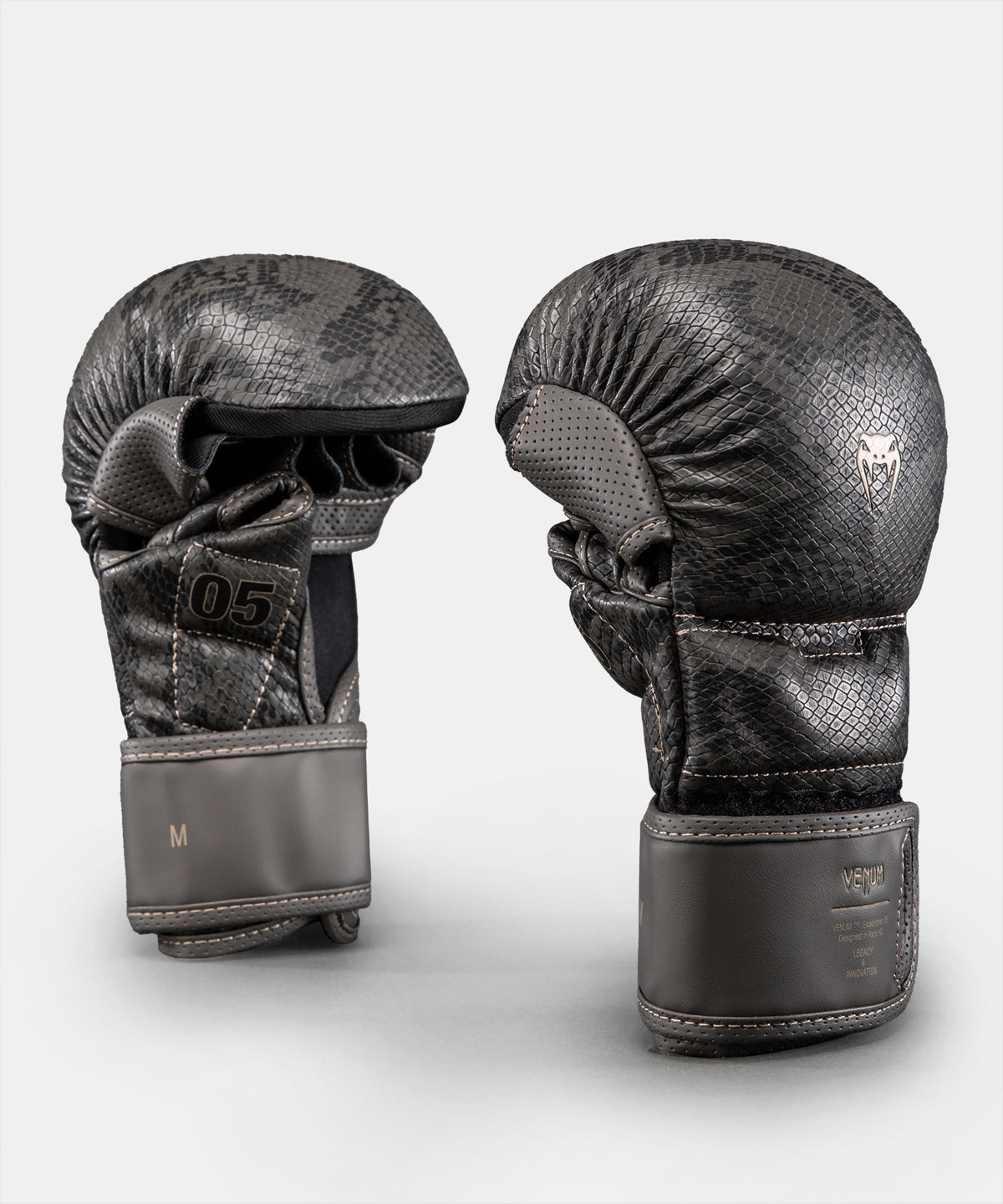 Venum Impact Evo Scales MMA-Sparringhandschuhe - Dunkelgrau