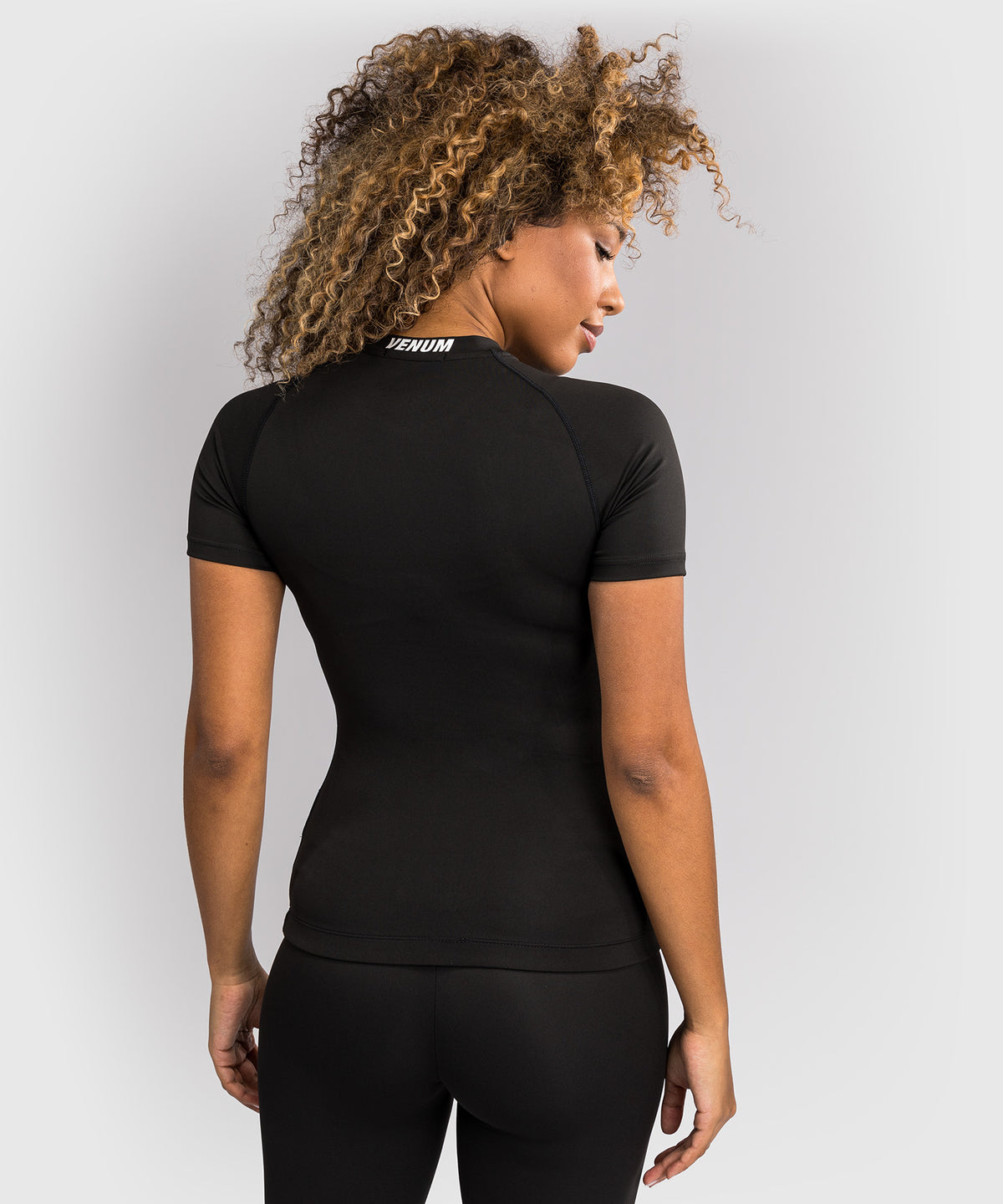 Venum Aero XT Camiseta de manga larga rashguard para mujer - Negro