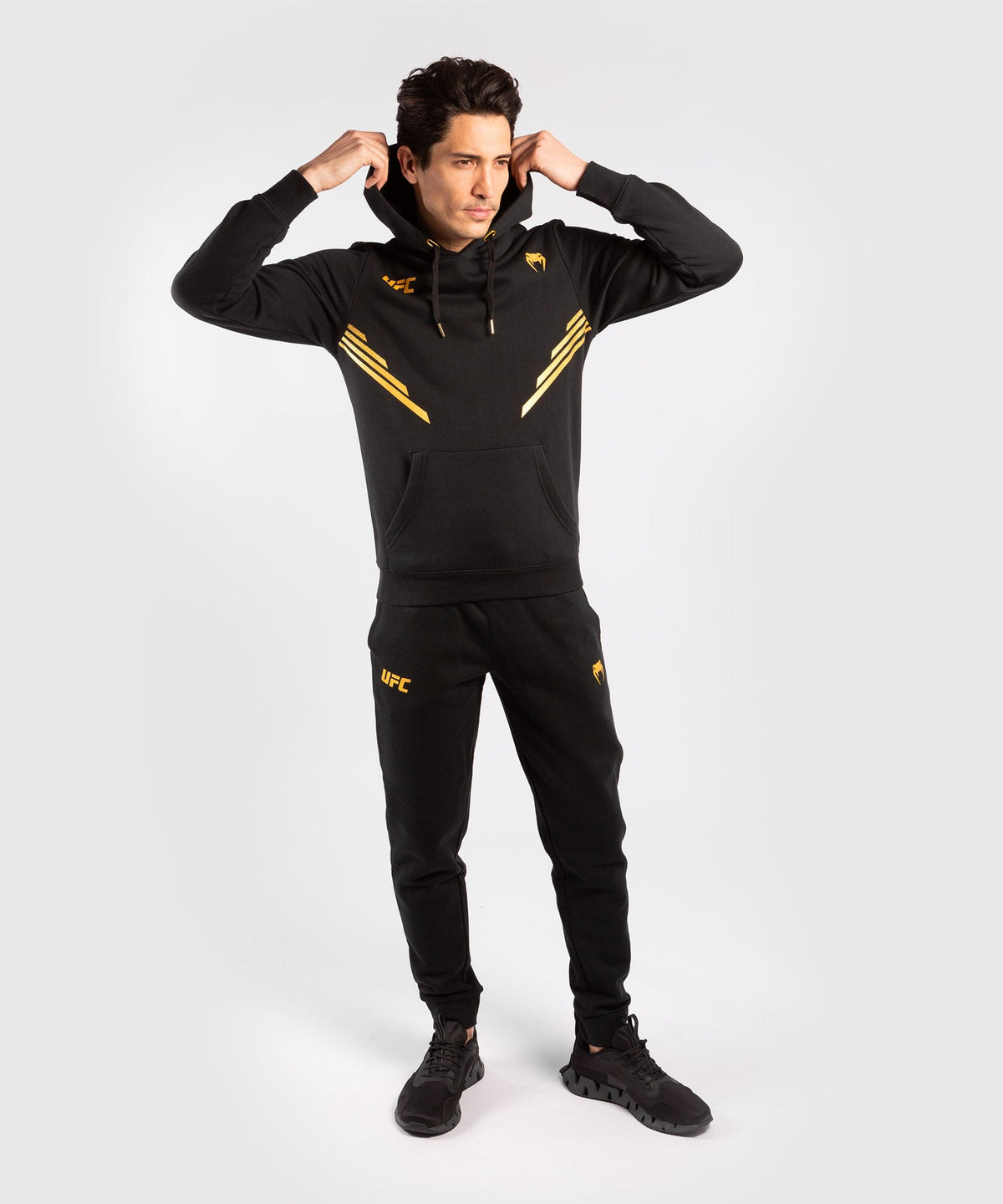 Venum Replica UFC Herren Jogginghose - - - - - - - - - - -. Champion