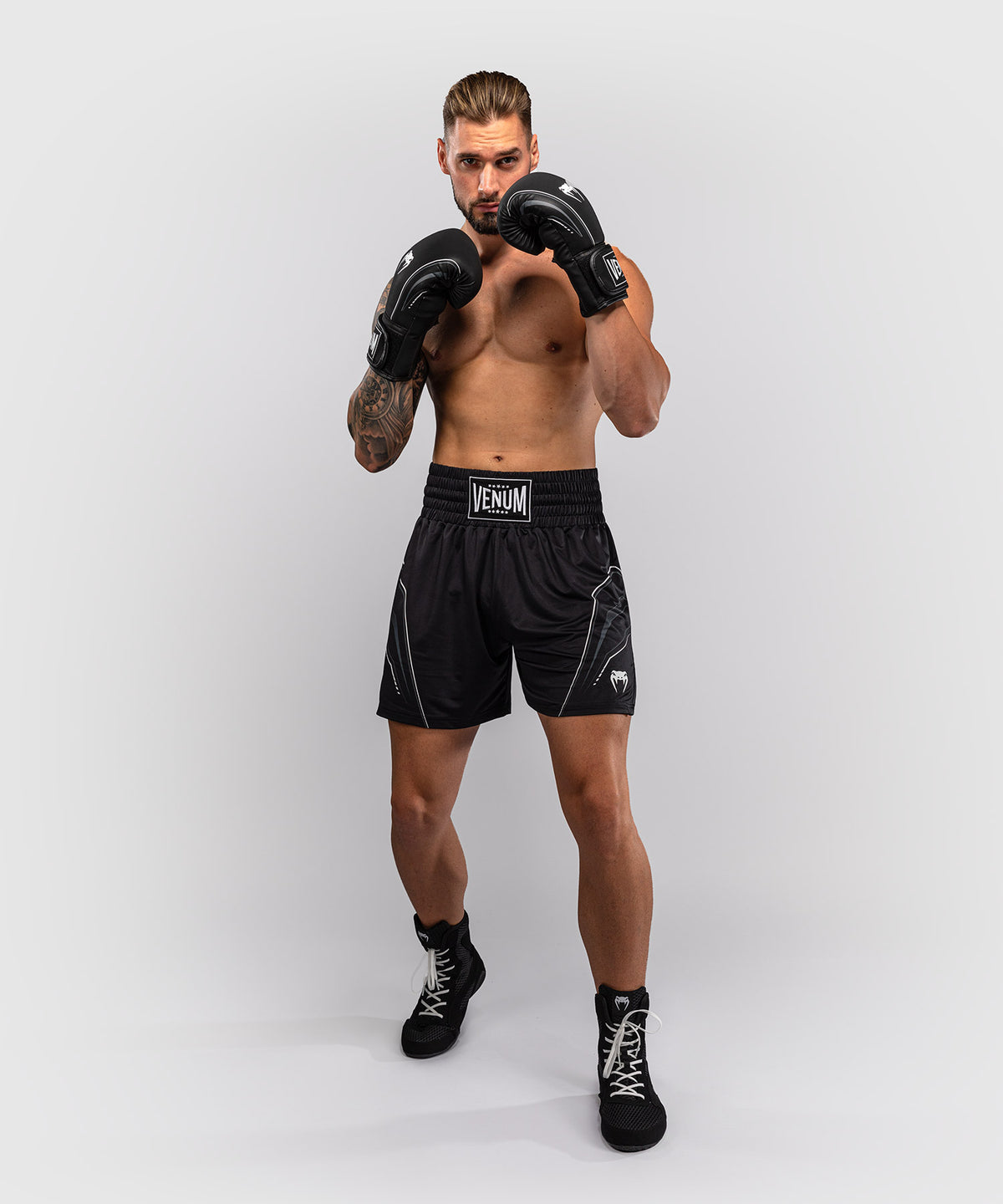 Short de Boxe Venum Streamline – Noir/Blanc