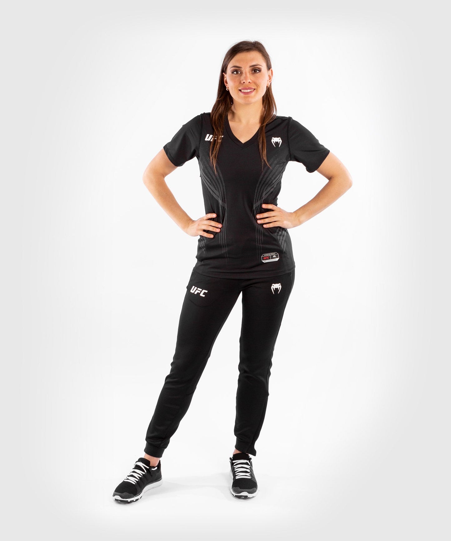 Venum Authentic Fight Night Women's UFC Technical T-Shirt - Schwarz