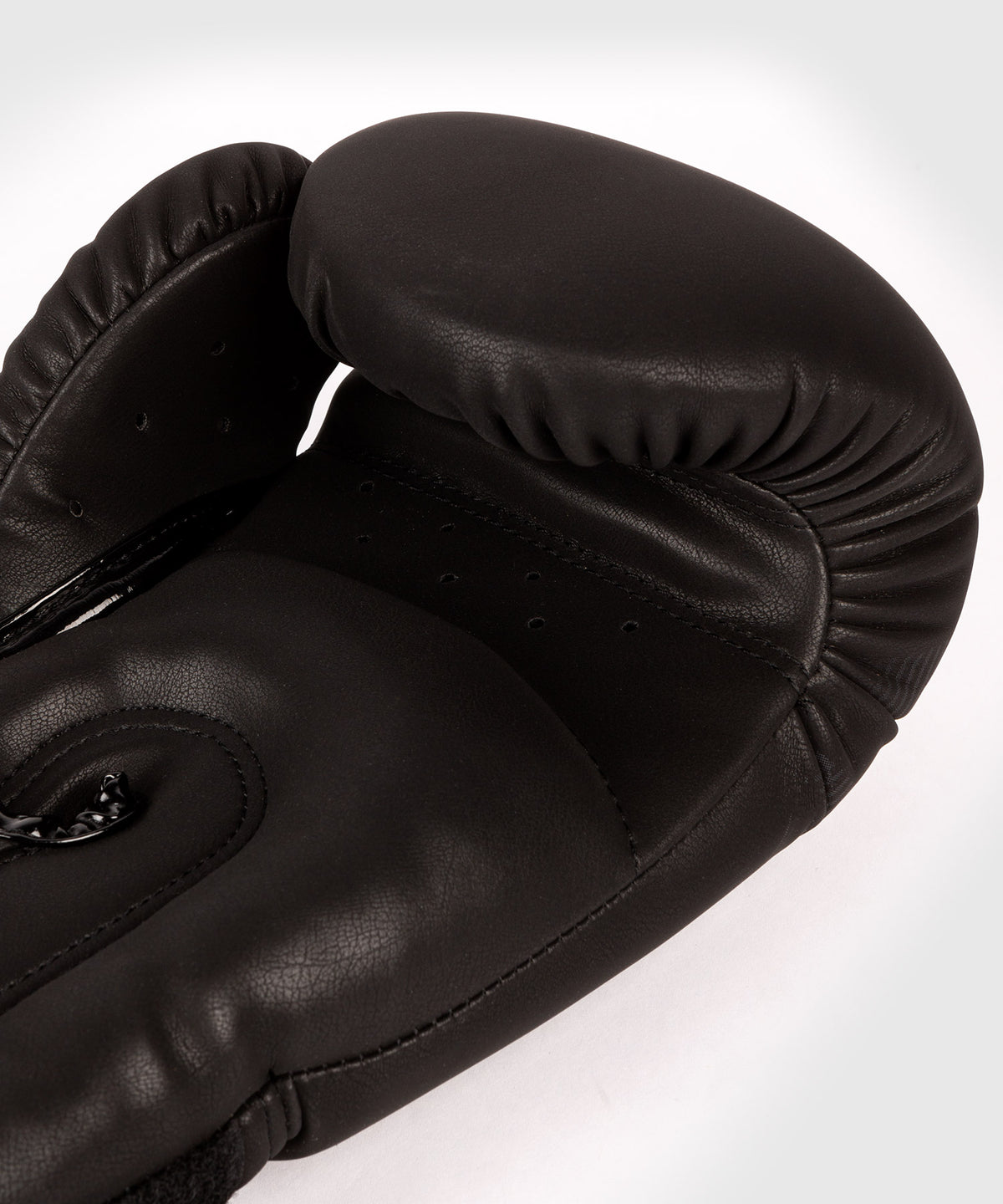 Venum Skull Boxing Gloves - Black/Black