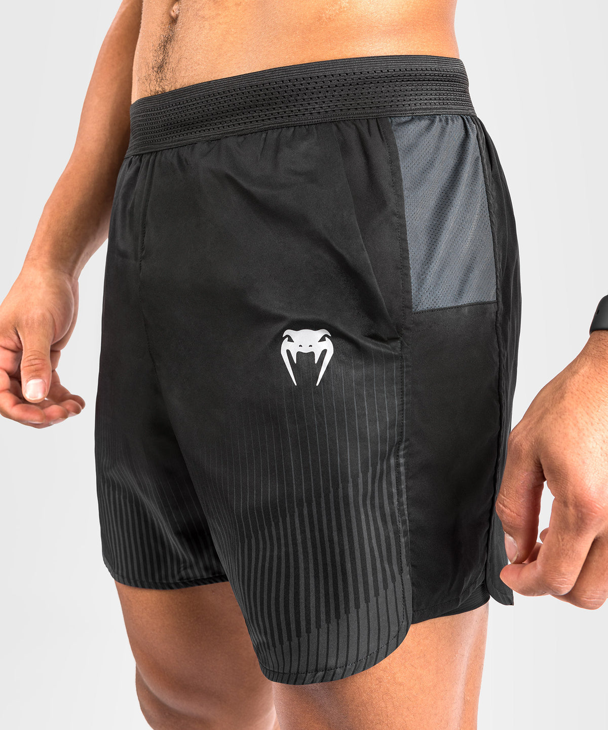 Short d'entraînement Venum Biomecha 2-en-1 - Noir/Gris