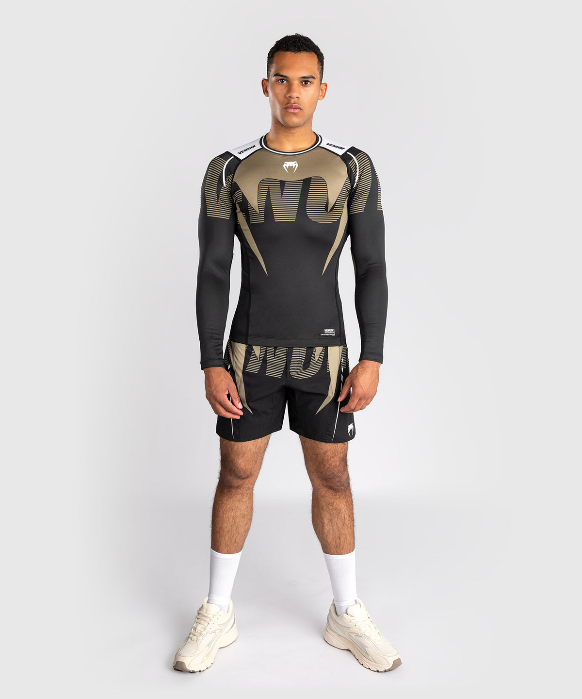 Venum Adrenaline Rashguard Manga Larga – Negro/Arena
