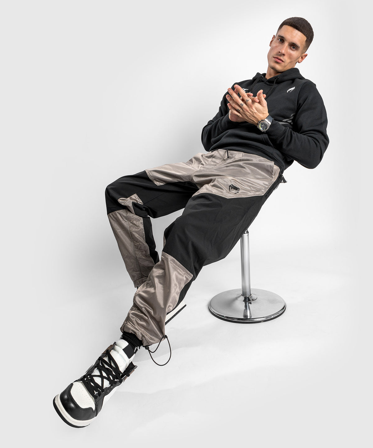 Laser XT Jogger - Oversize - Schwarz/Sand