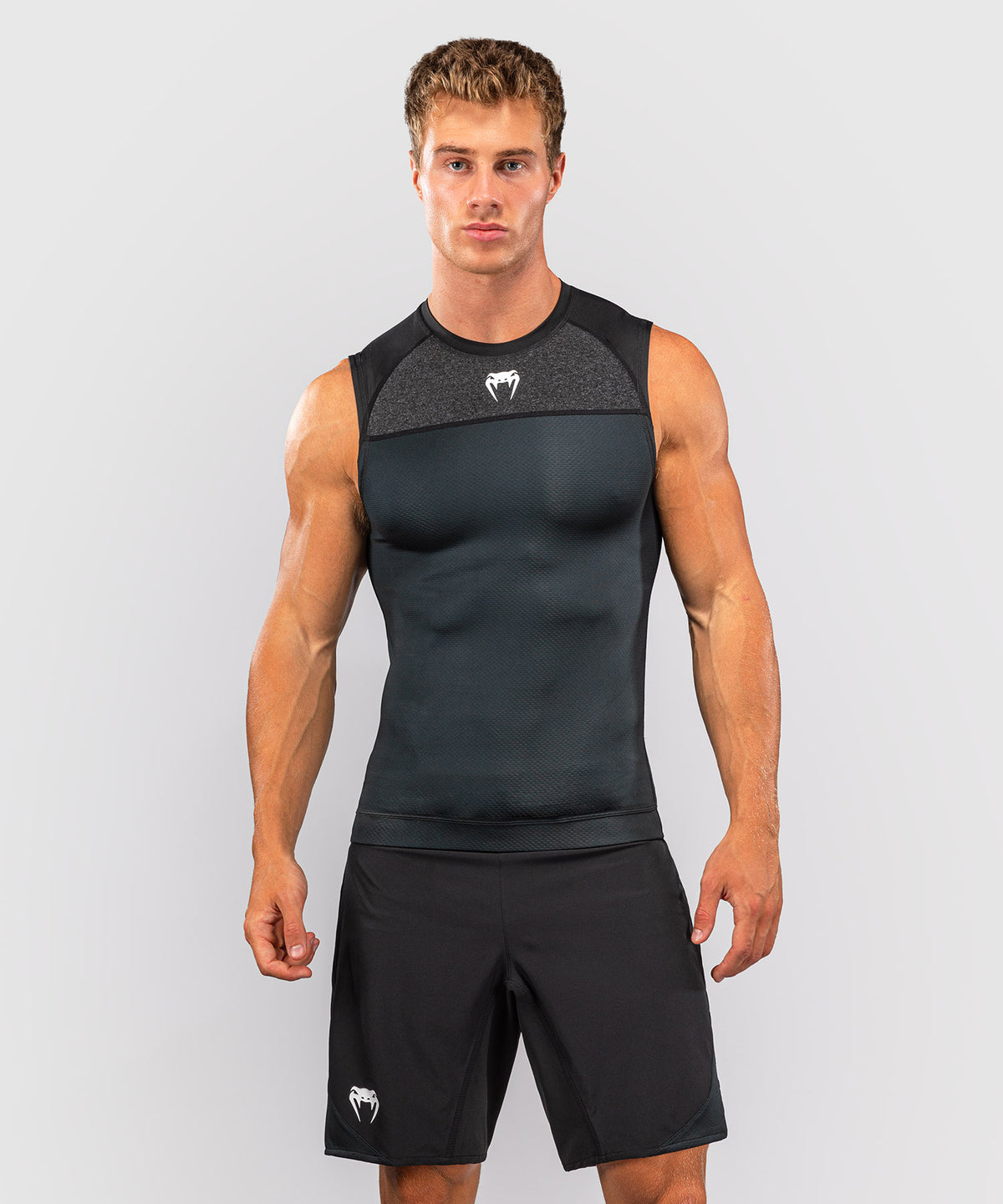 Venum G-Fit Scale Ärmelloses Rashguard - Schwarz