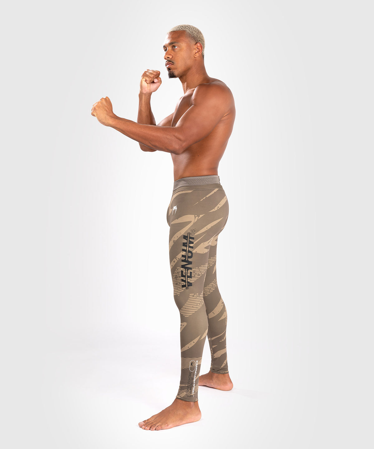 UFC Adrenaline by Venum Fight Week performance Pantaloni A Compressione - Desert Camo