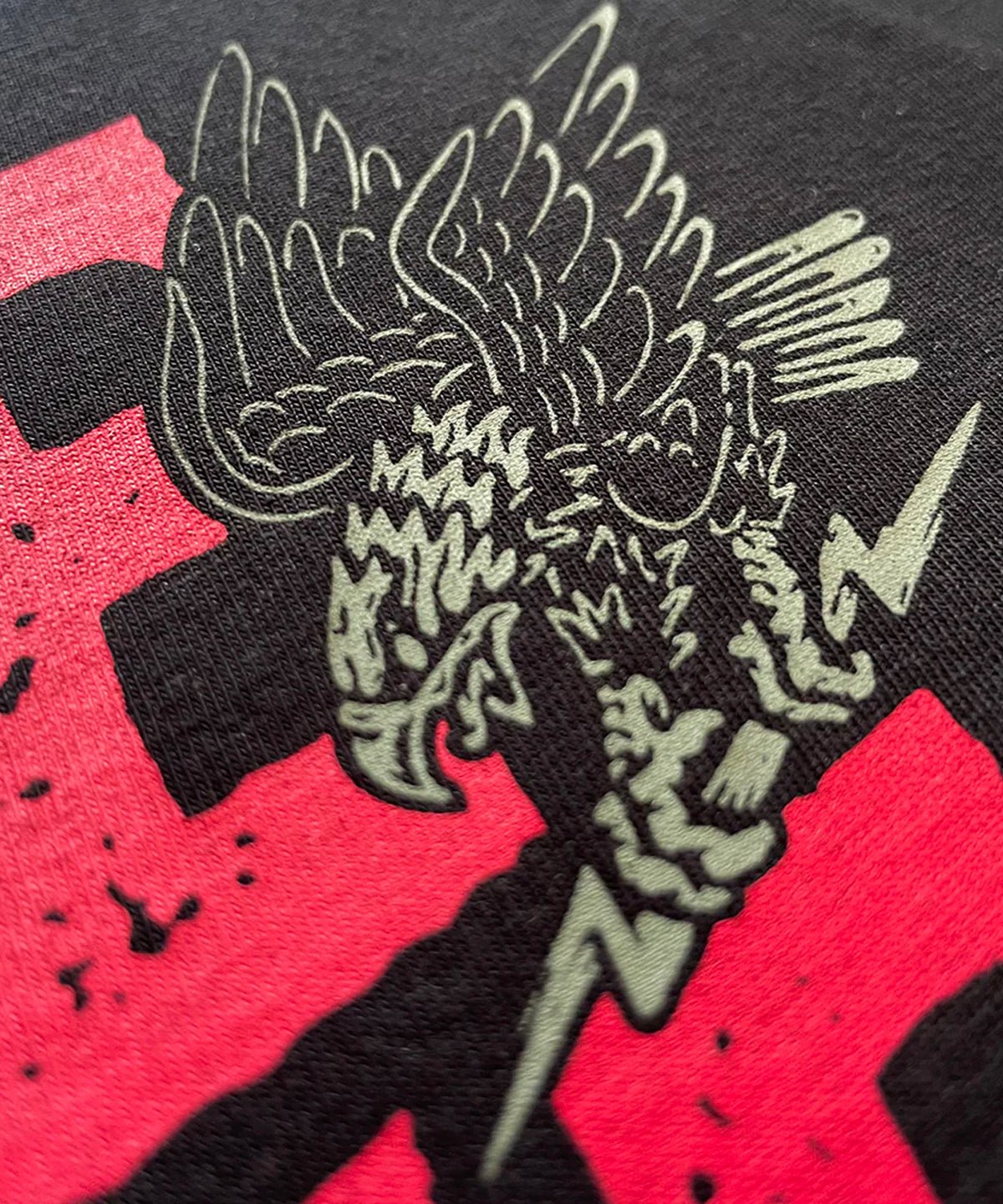 T-Shirt Pride Or Die Prey On The Strong - Noir