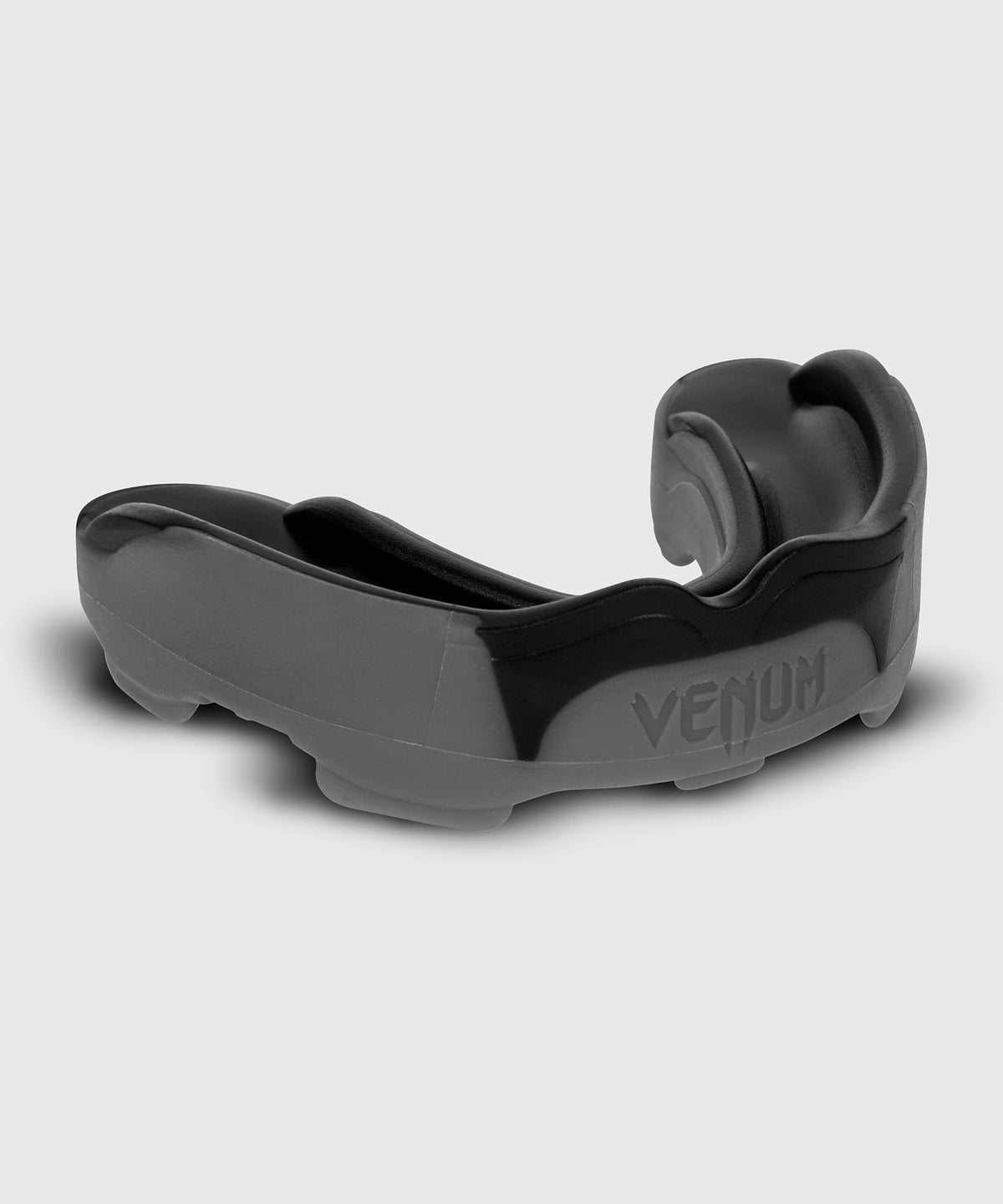 Venum Predator Protector Bucal