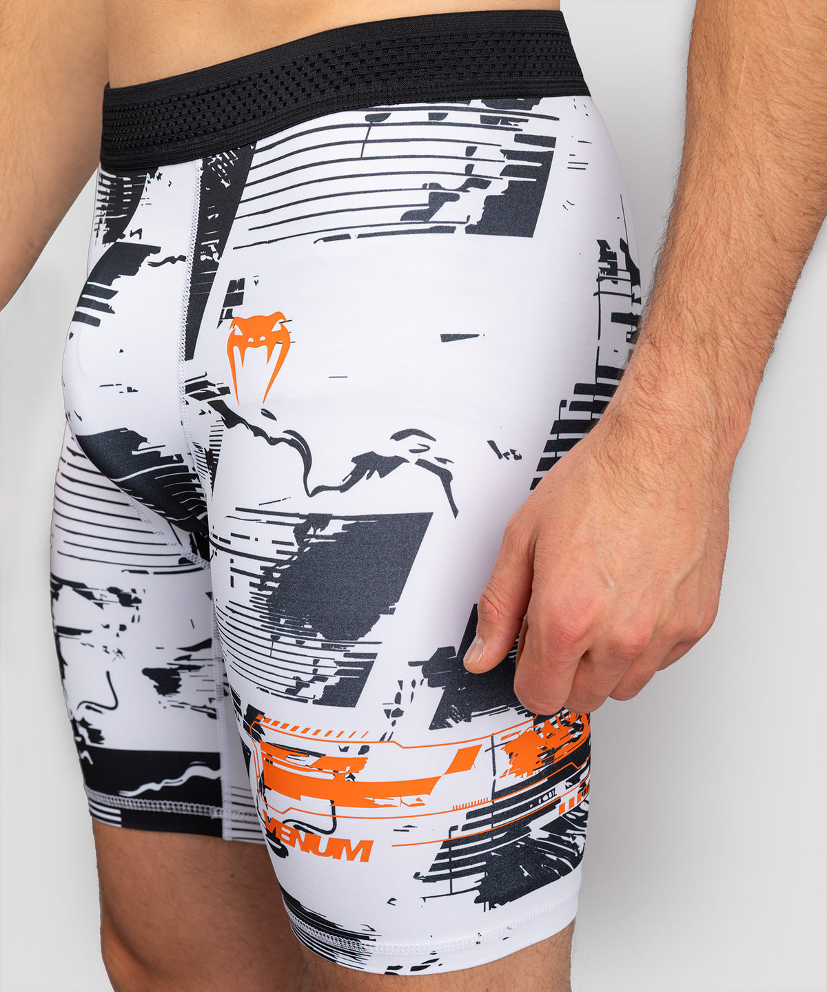 UFC Zenith by Venum Authentic Fight Week Pantaloncini Vale Tudo Performance Uomo - Bianco