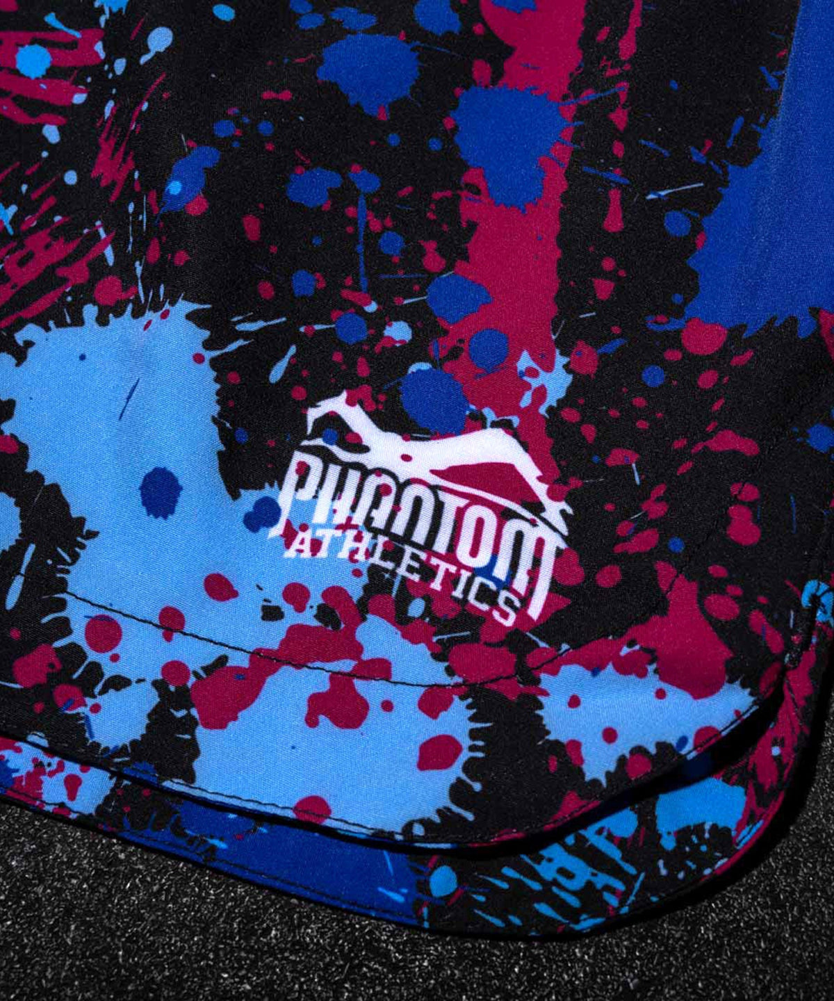 Short de MMA Phantom Athletics Fusion Splatter - Noir/Bleu/Rouge
