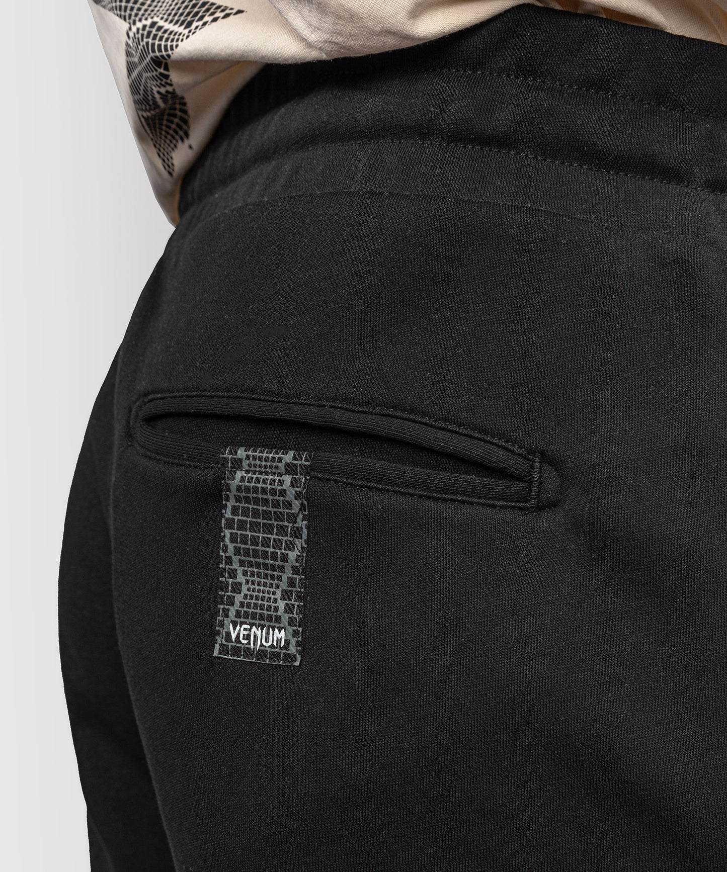 Venum Classic Fleece Shorts aus Baumwolle – Schwarz