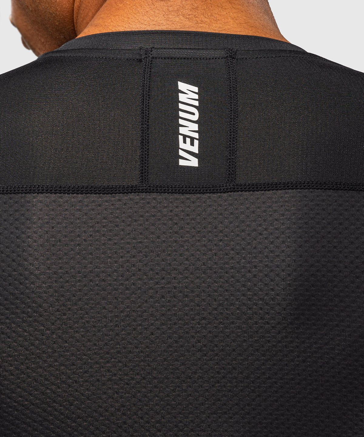 Venum G-Fit Scale Rashguard de manga larga - Negro
