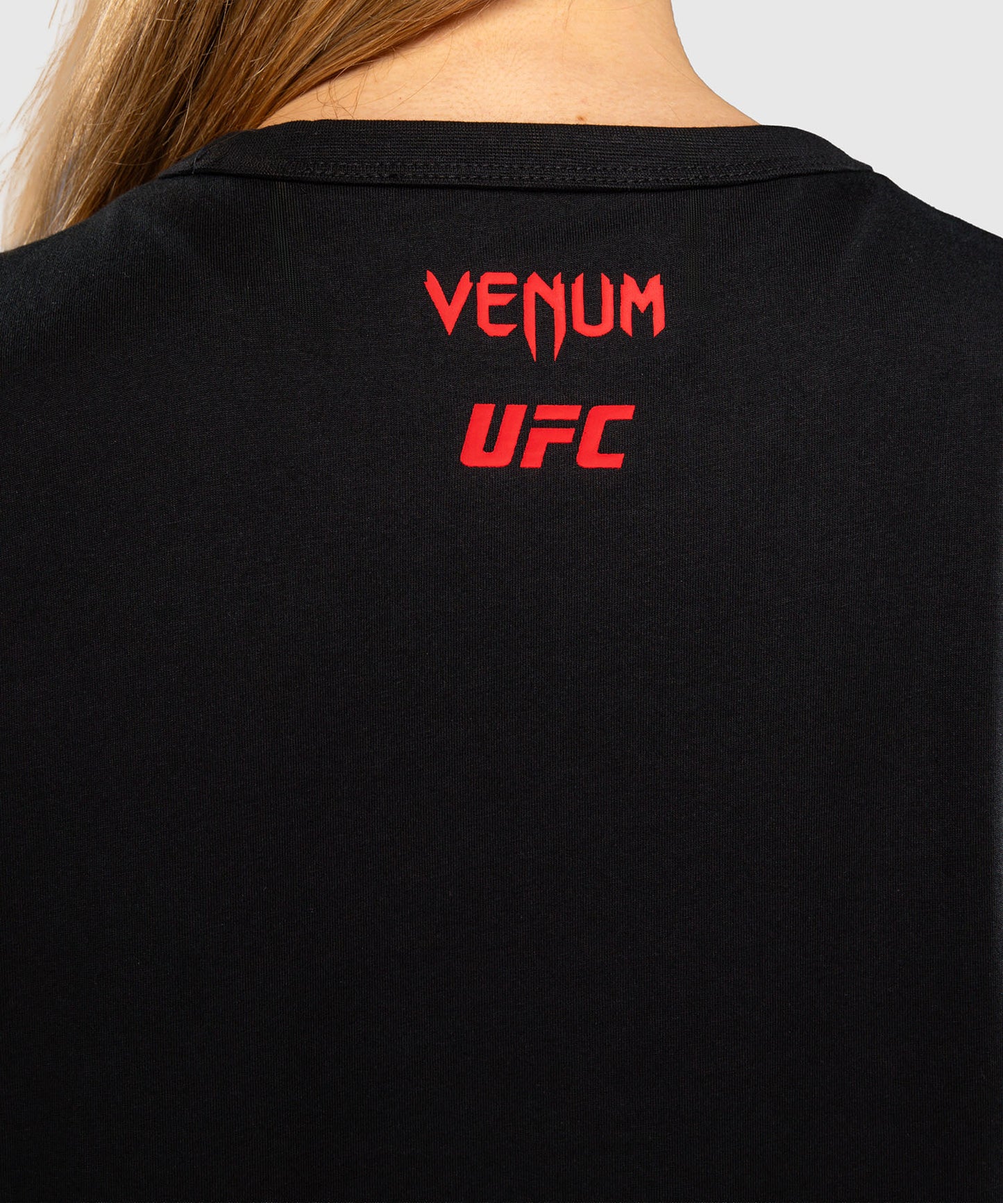Venum UFC Unity by Venum Authentic Fight Week Damen-Kurzarm-T-Shirt - Schwarz