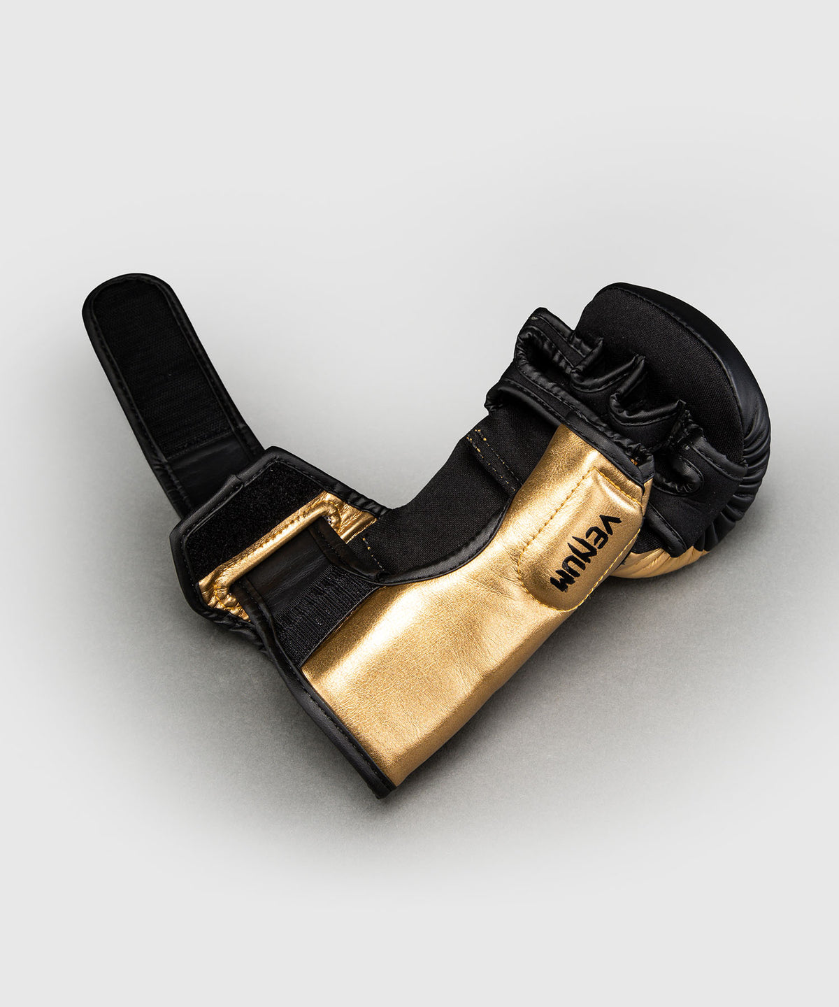 Venum Attack 2.0 Sparringhandschuhe – Gold/Schwarz