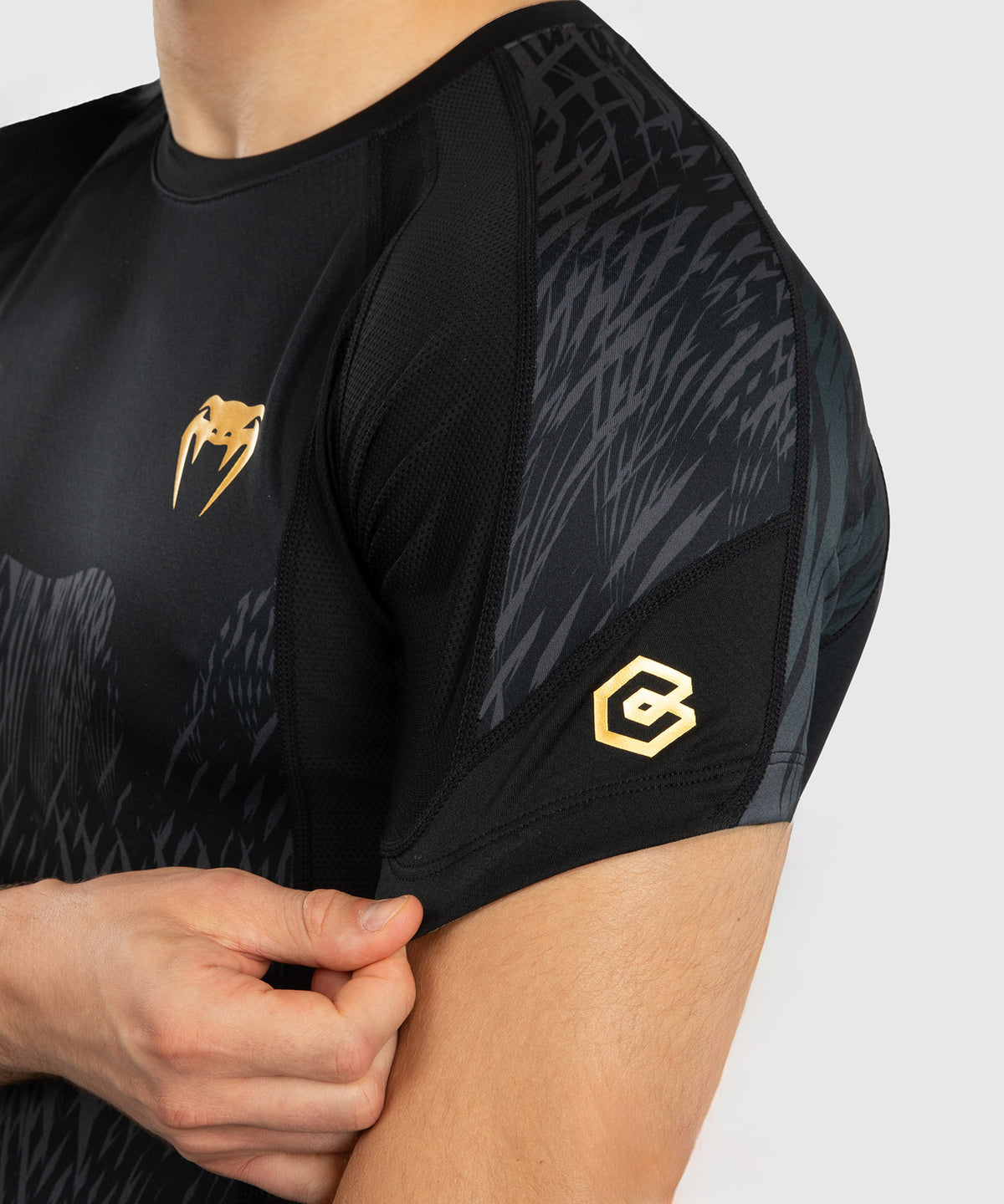 Venum x Chimaev Rashguard de Manga Corta  - Negro/Gris