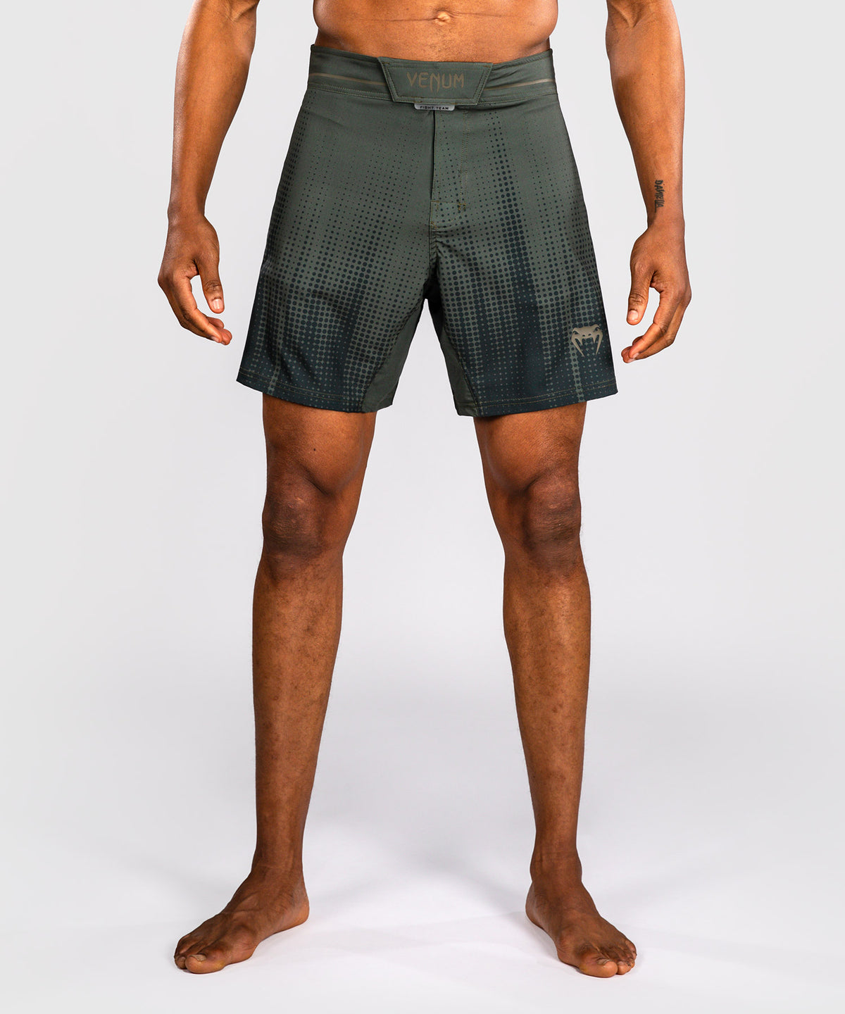 Short de Combat Venum Stealth – Kaki/Vert Foncé