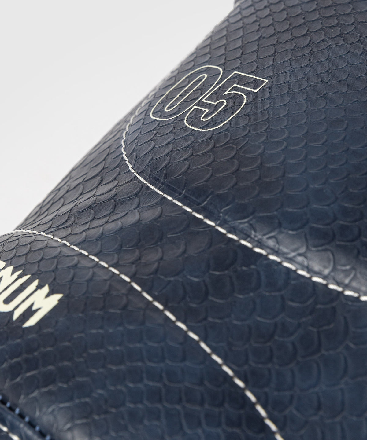 Venum Impact Evo Scales Boxhandschuhe – Mitternachtsblau
