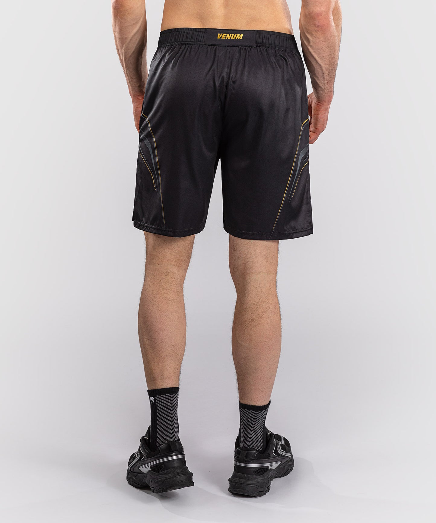 Venum Streamline Training Shorts - Black/Gold