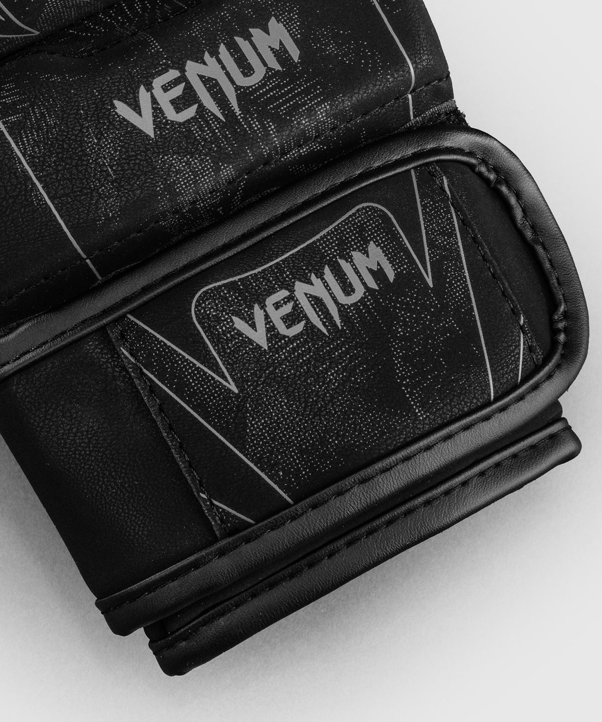 Venum Amazonia Reborn Guanti da sparring MMA - Nero/Grigio