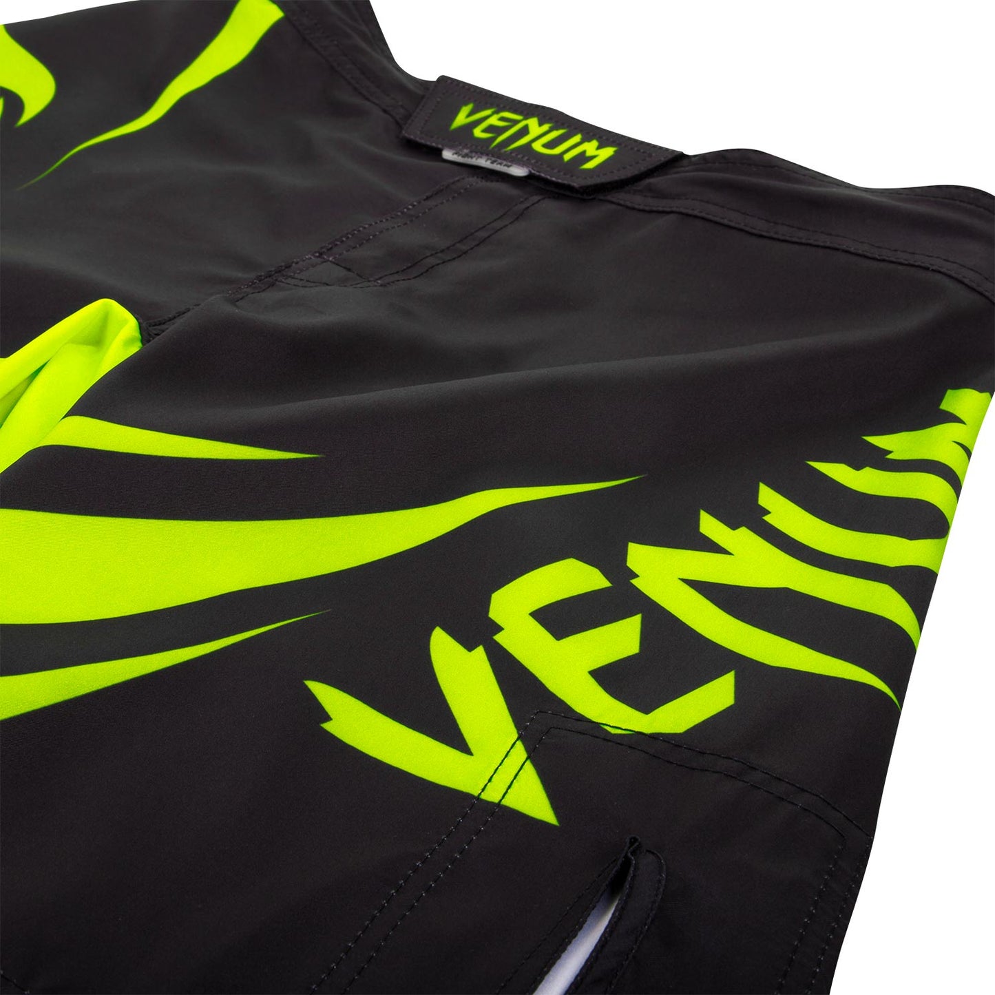 Fightshort Venum Challenger - Noir/Jaune Fluo