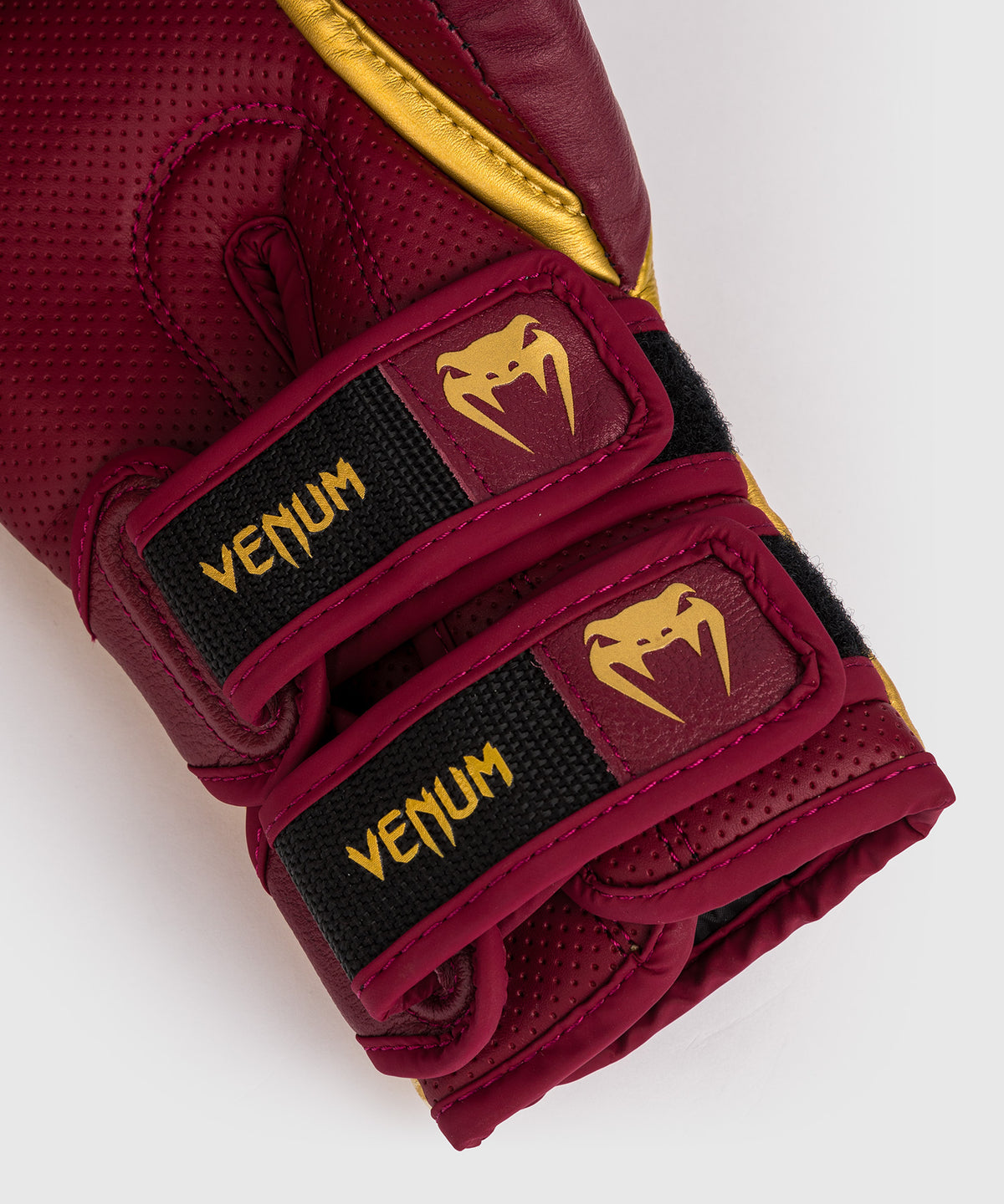 Venum Reverso Boxhandschuhe - Kirschrot/Gold