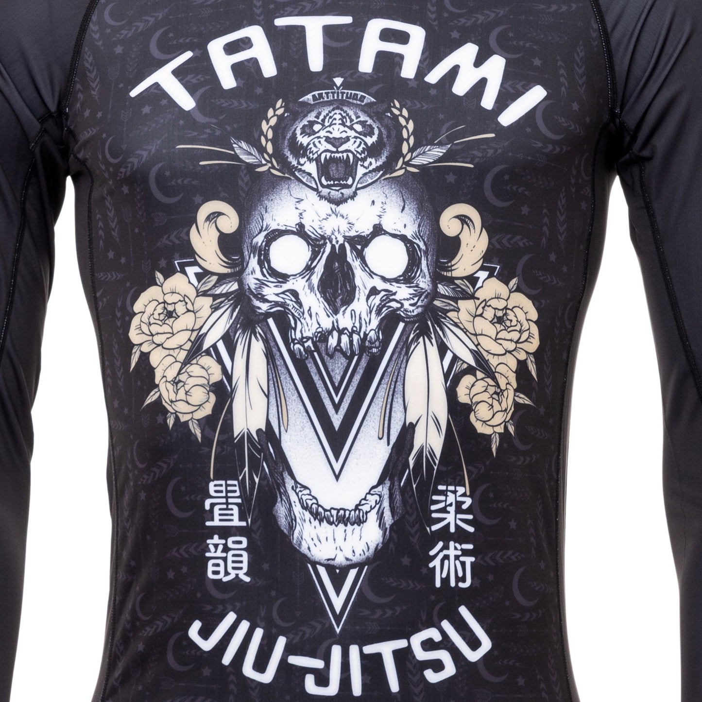 Tatami Fightwear Totem Eco Tech Camiseta de Compresión Reciclada Manga Larga - Negro/Blanco