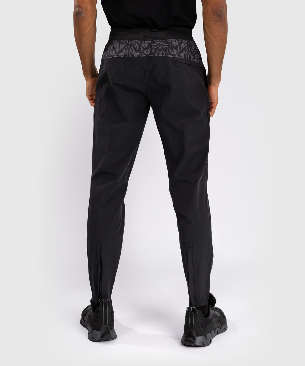 Venum x Topuria Unmatched Edition Pantaloni Jogging - Nero/Oro