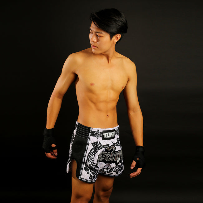 Tuff Retro Style The Great Hongsa Muay Thai Shorts - Weiß