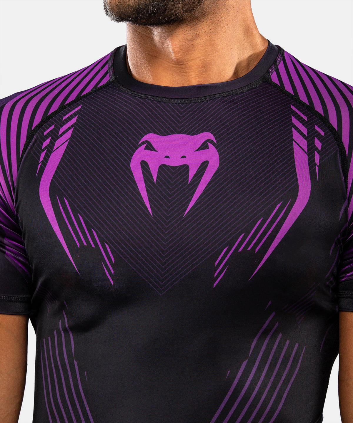 Venum No-Gi 6.0 Rashguard a Maniche Corte - Nero/Viola