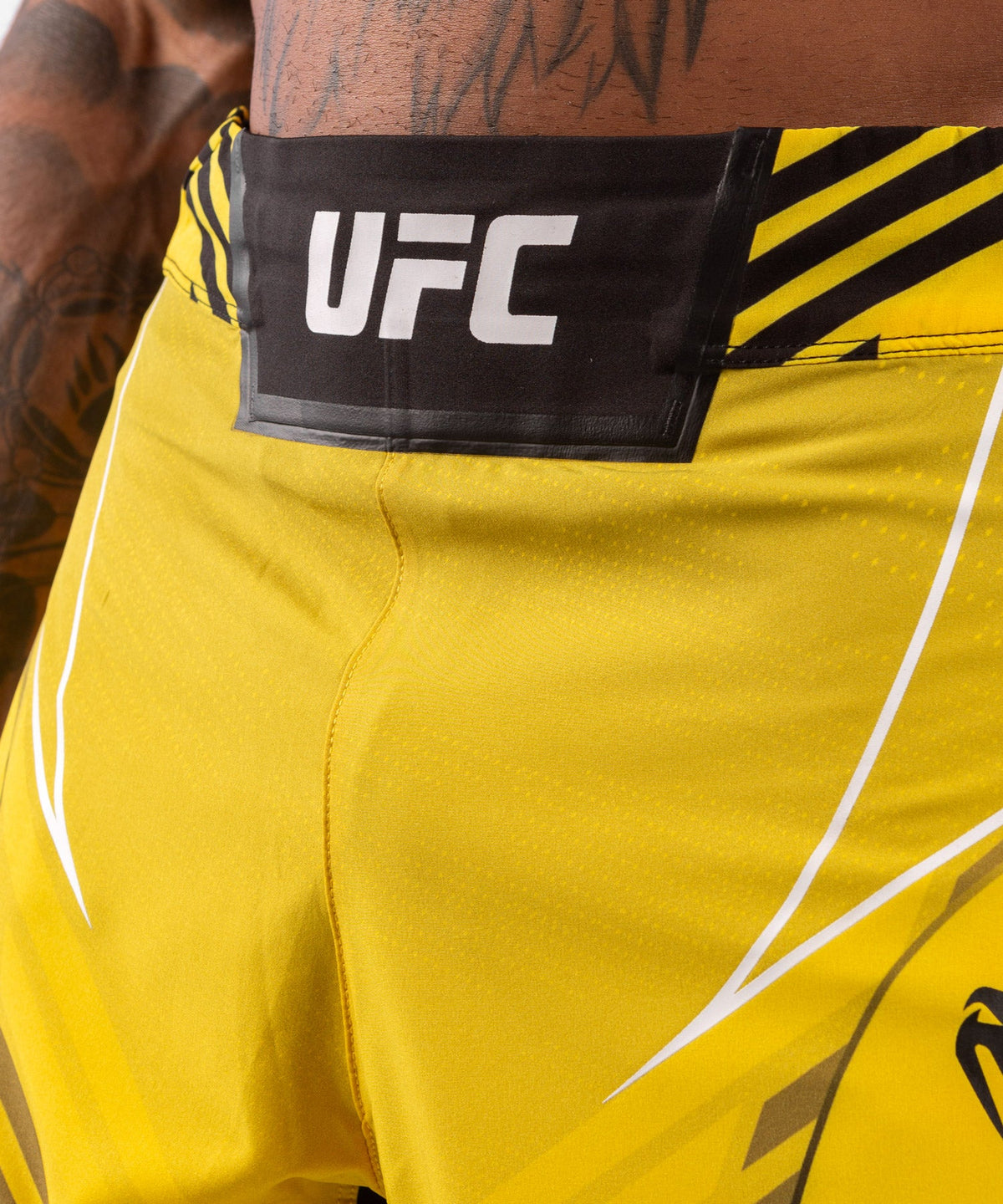 UFC Herren Fightshorts Venum Authentic Fight Night Gladiator - Gelb