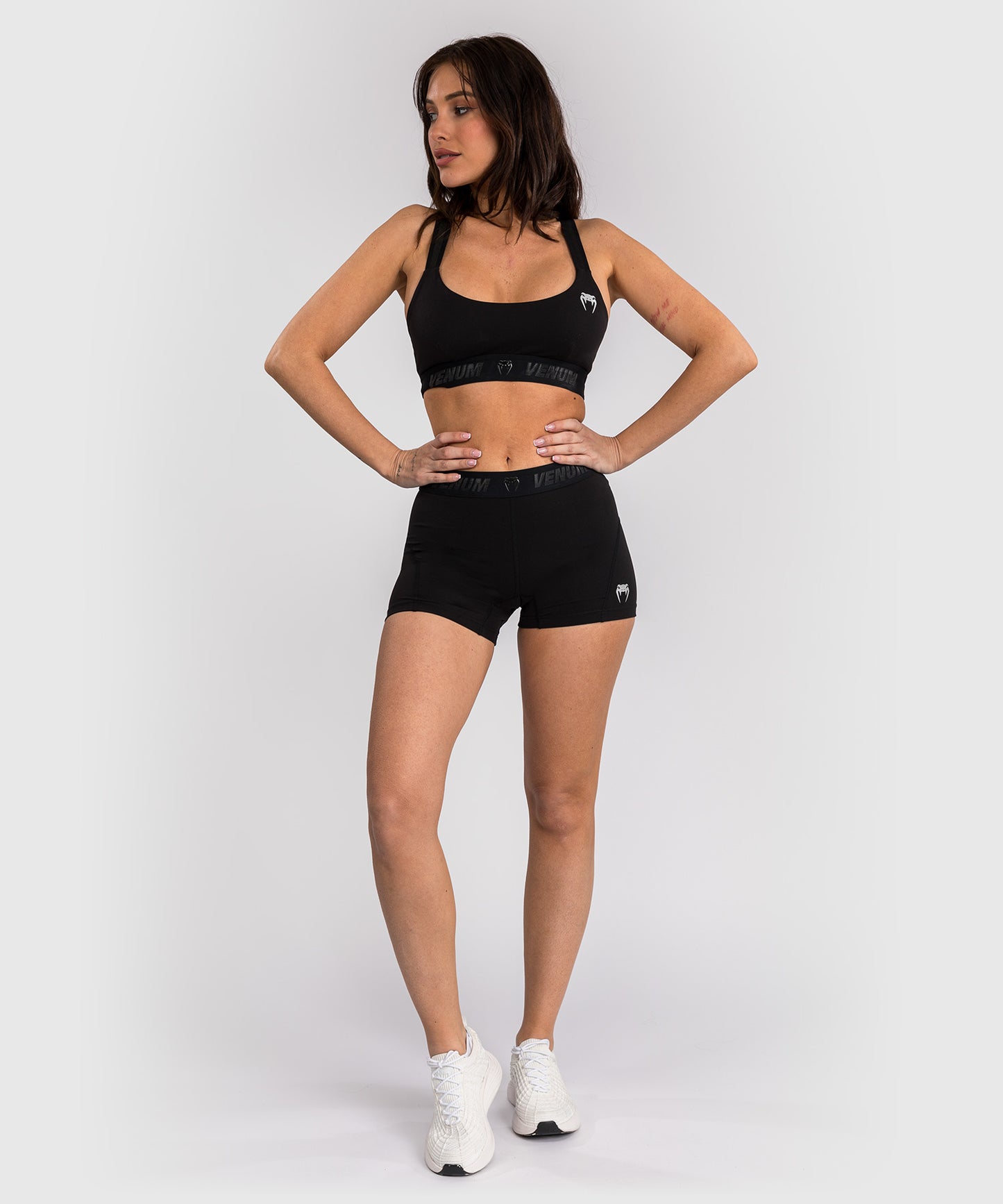 Short Venum Elevate pour Femmes Vale Tudo - Noir