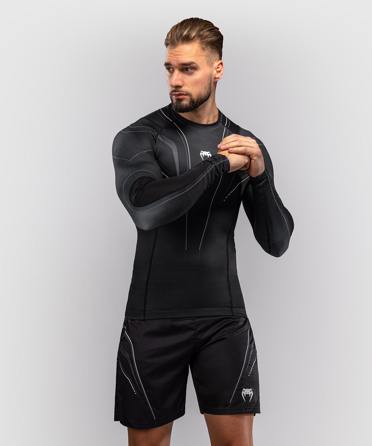 Venum Streamline Rashguard a Maniche Lunghe – Nero/Bianco