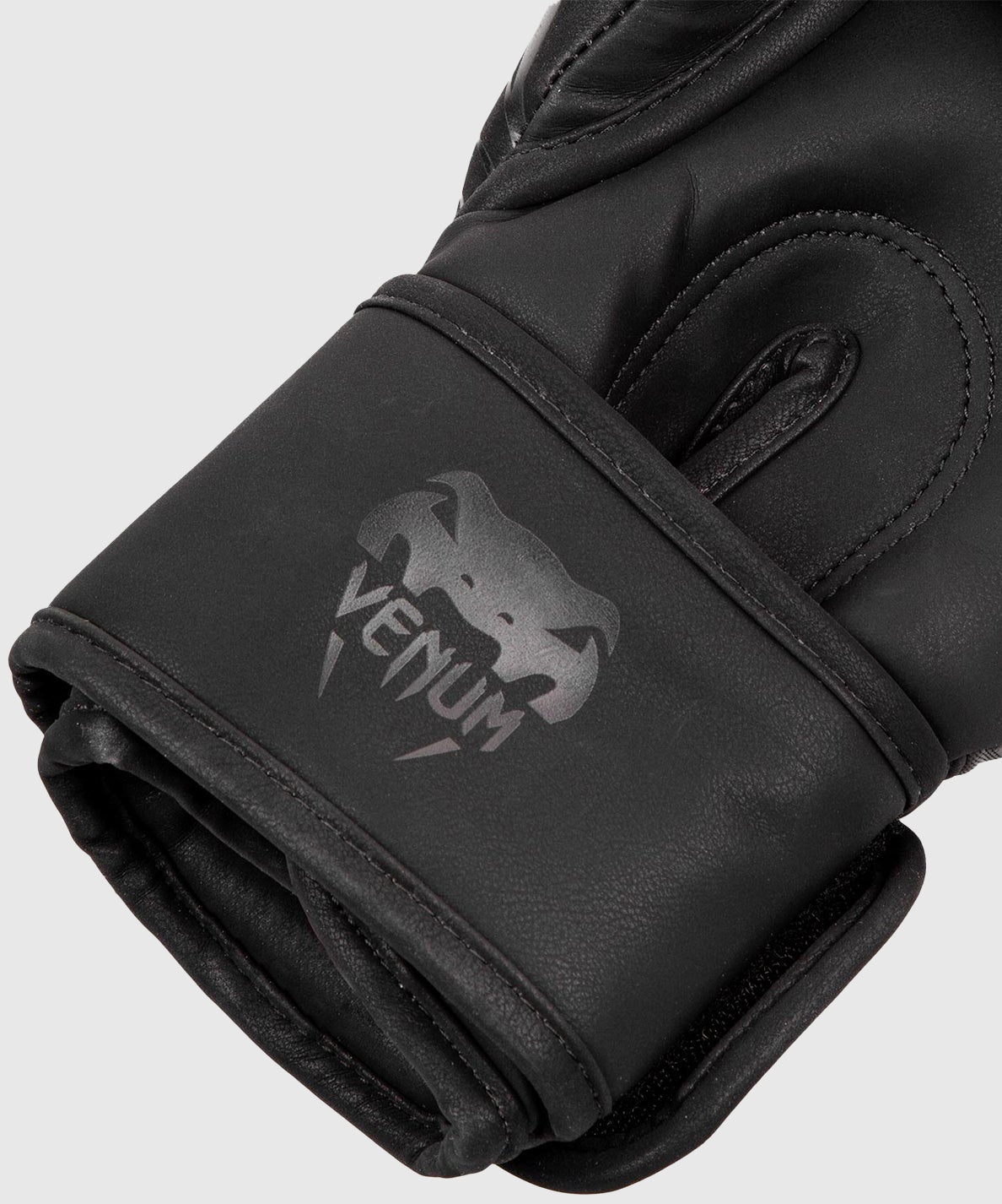 Guanti da boxe Venum Dragon's Flight