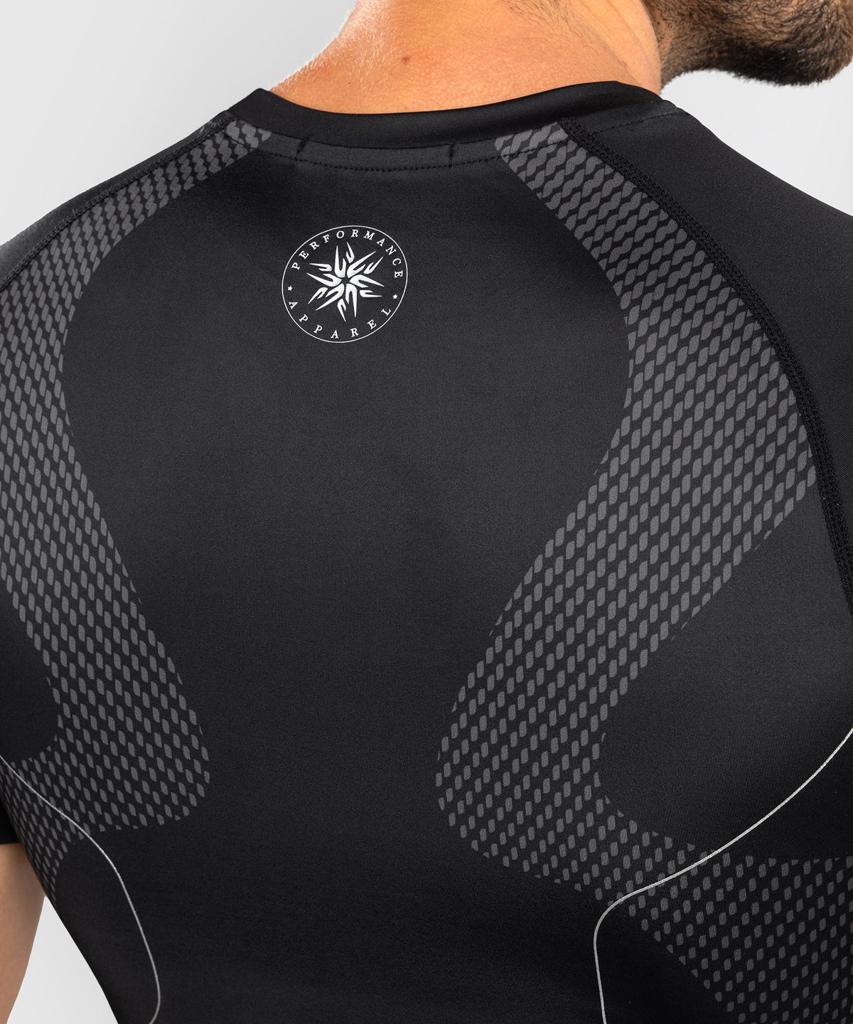 Venum Nexus Rashguard Manga Corta – Negro/Plata