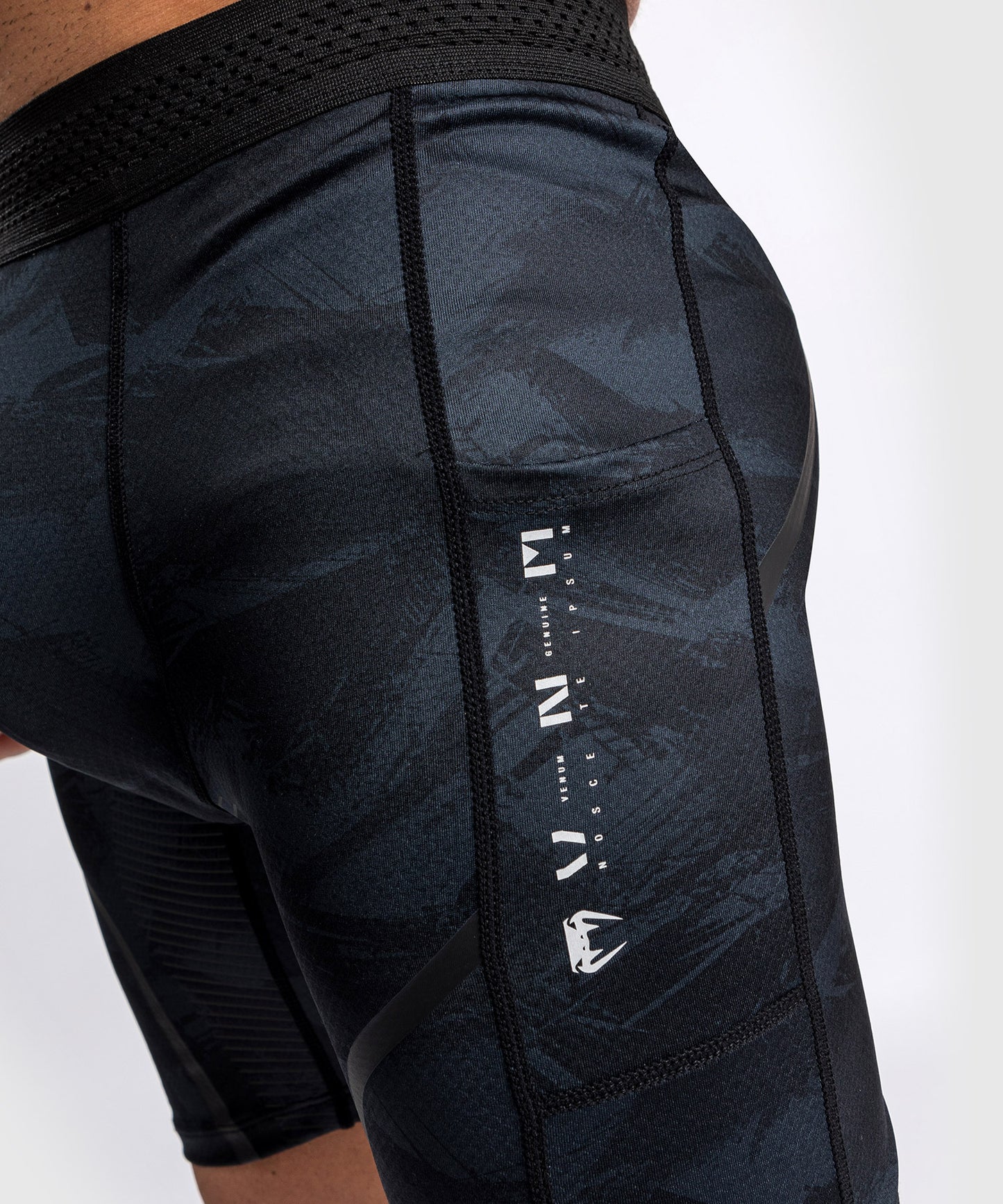 Vale Tudo Venum Electron 3.0 Shorts - Schwarz