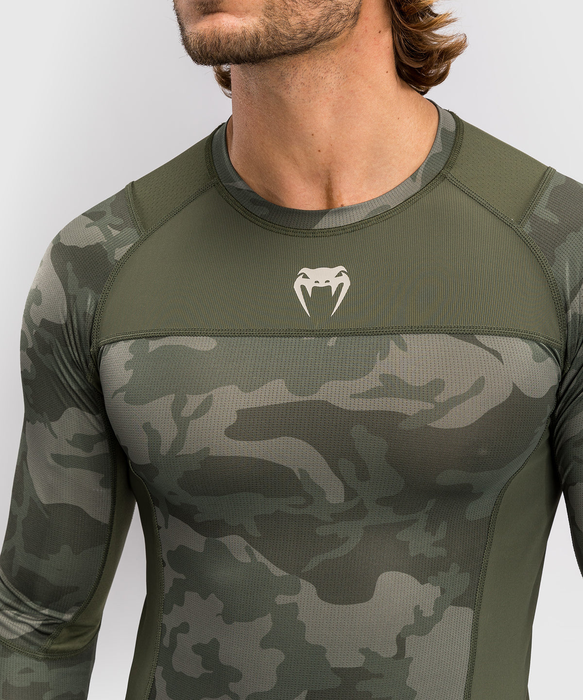 Venum G-Fit Air Herren Langarm Rashguard - Armee Camouflage