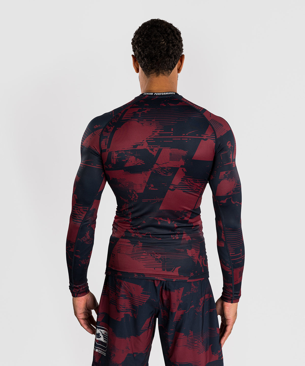 Rashguard manches longues Performance Homme UFC Zenith by Venum Authentic Fight Week - Bleu marine/Bordeaux/Argent