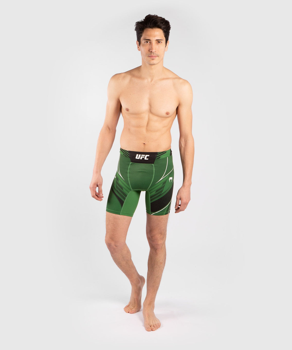 UFC Herren Kompressionsshorts Venum Authentic Fight Night - Short Cut - Grün