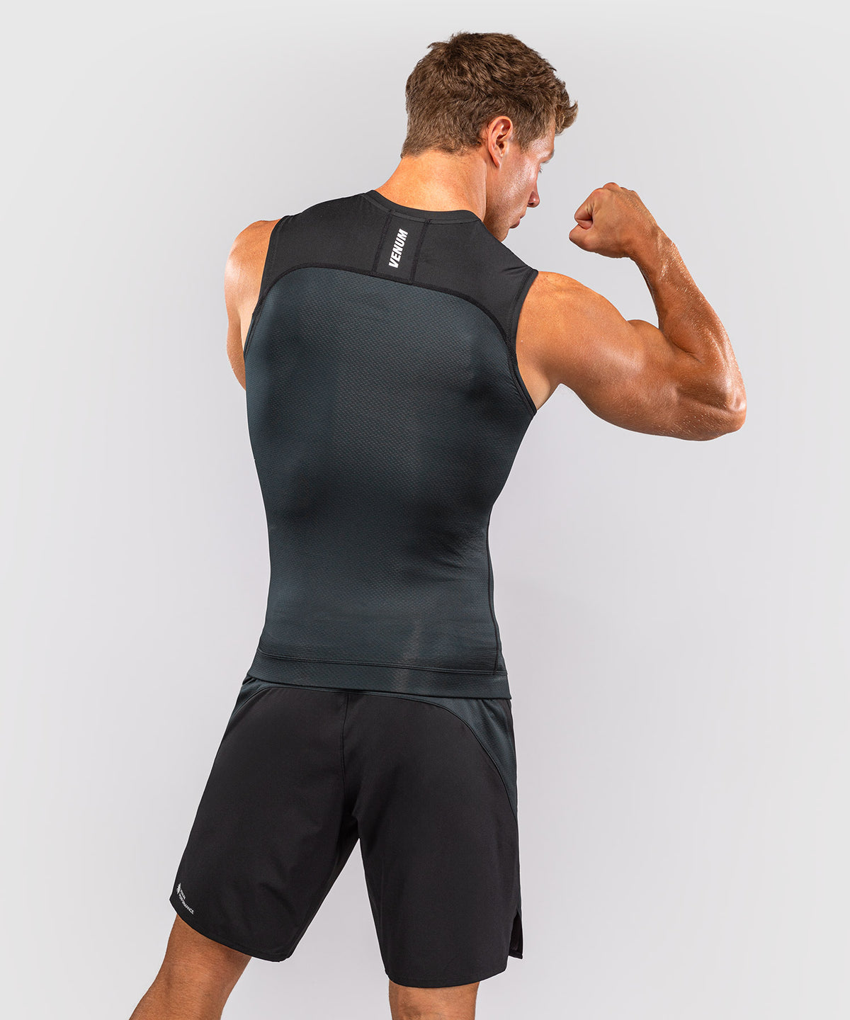 Venum G-Fit Scale Ärmelloses Rashguard - Schwarz