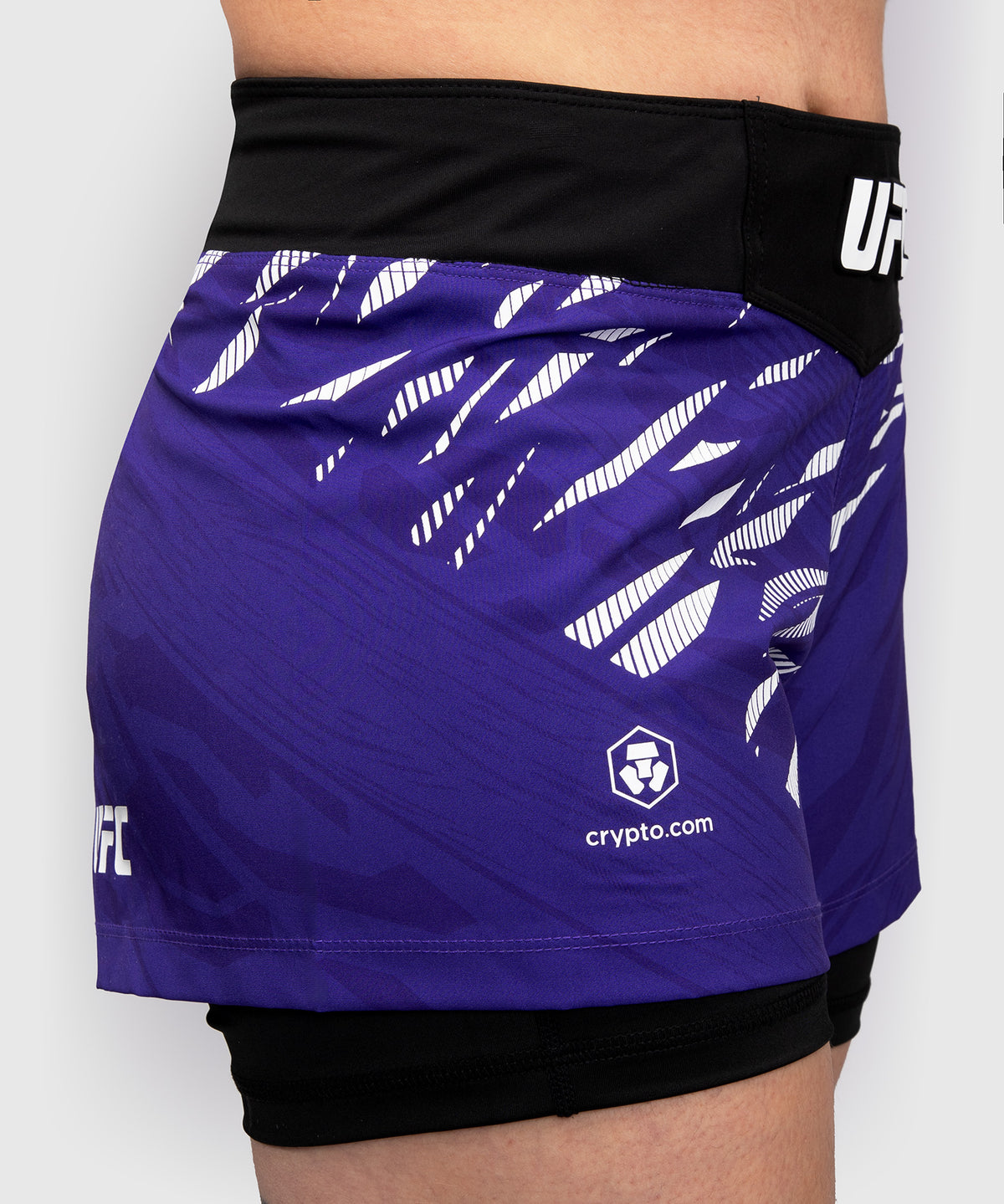 UFC Fusion by Venum Authentic Fight Night Shorts da Lotta per Donna - Viola