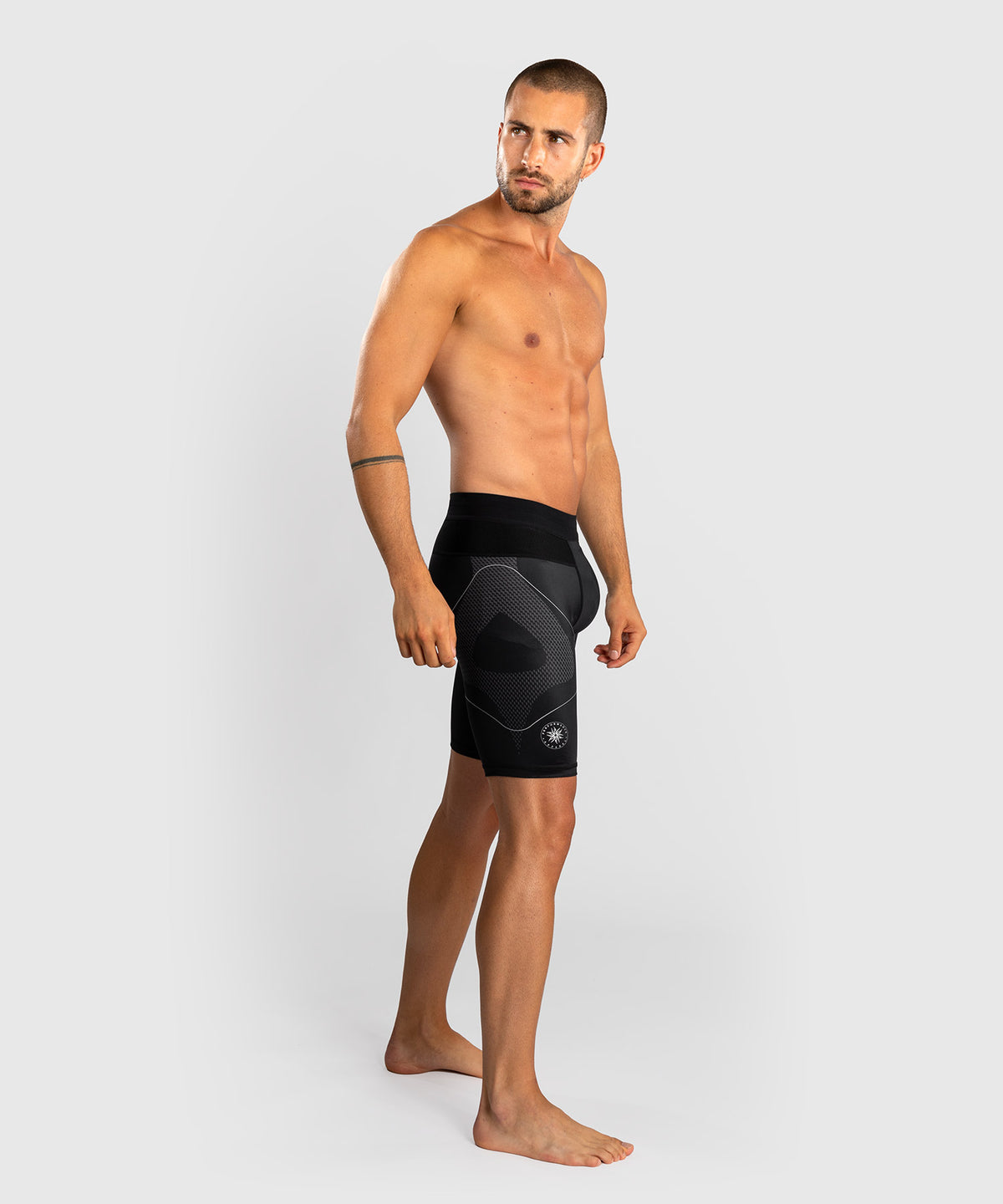 Venum Nexus Vale Tudo Shorts - Black/Silver